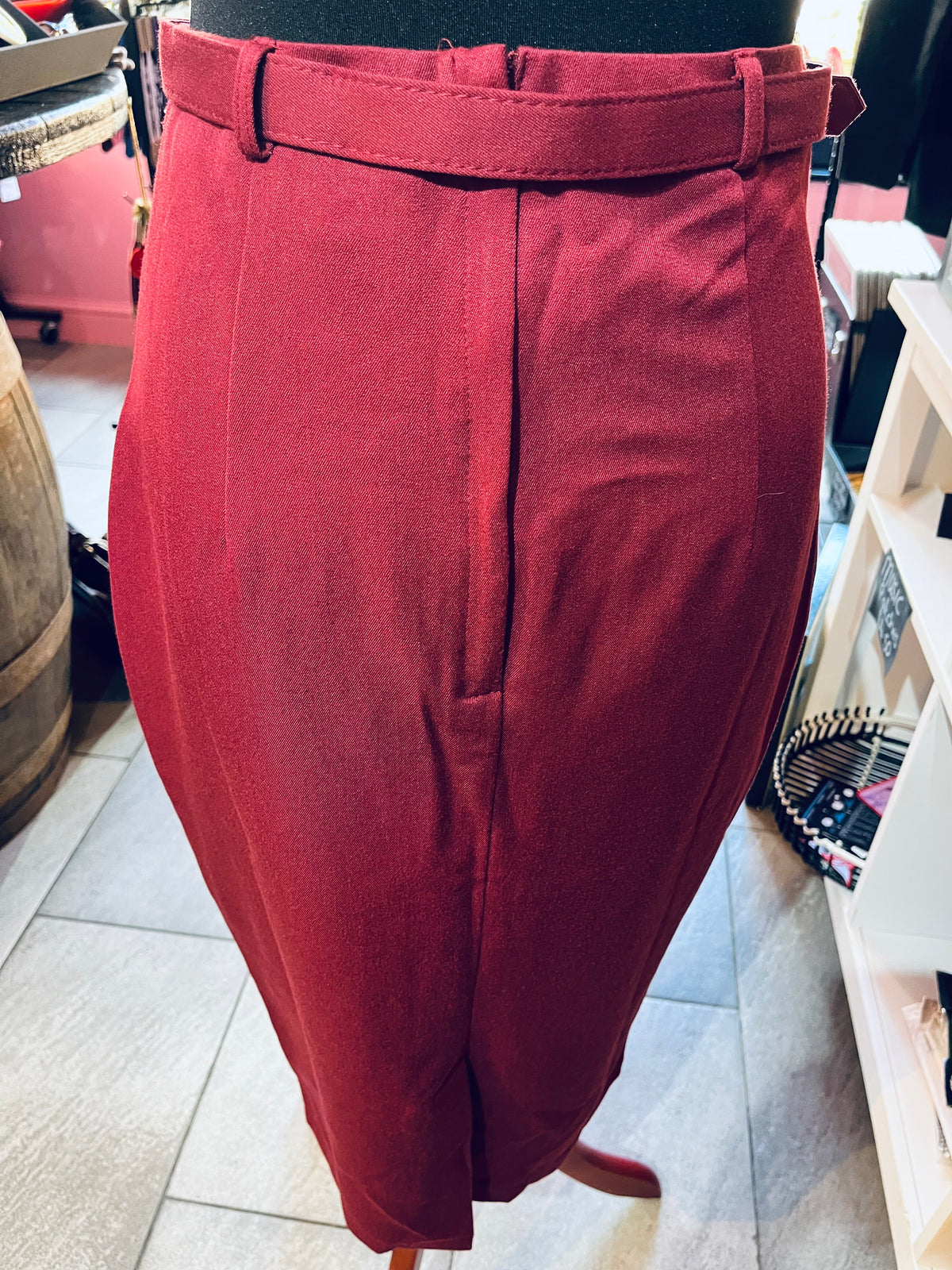 1950s Style Burgundy Collectif Pencil Skirt