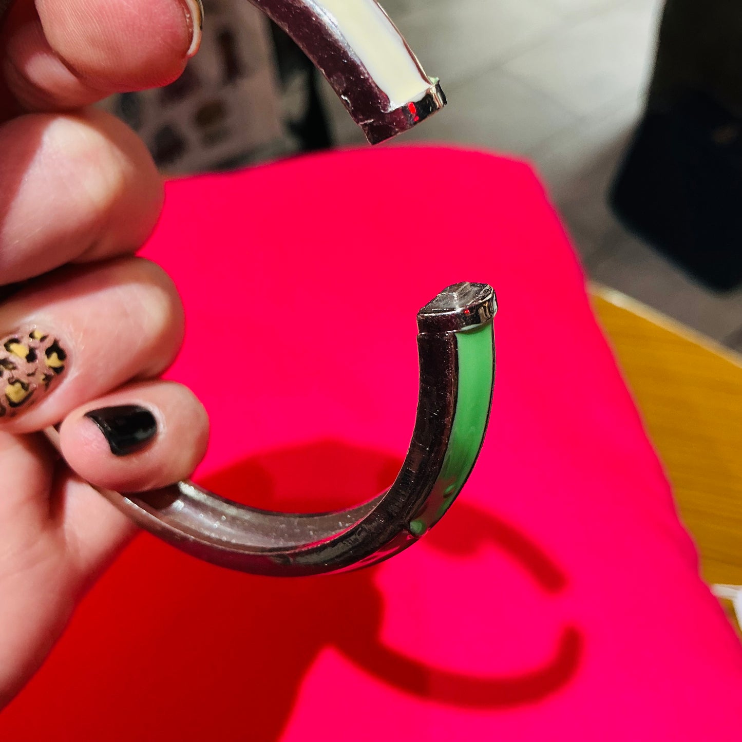 1980s Vintage Green and White Bangle