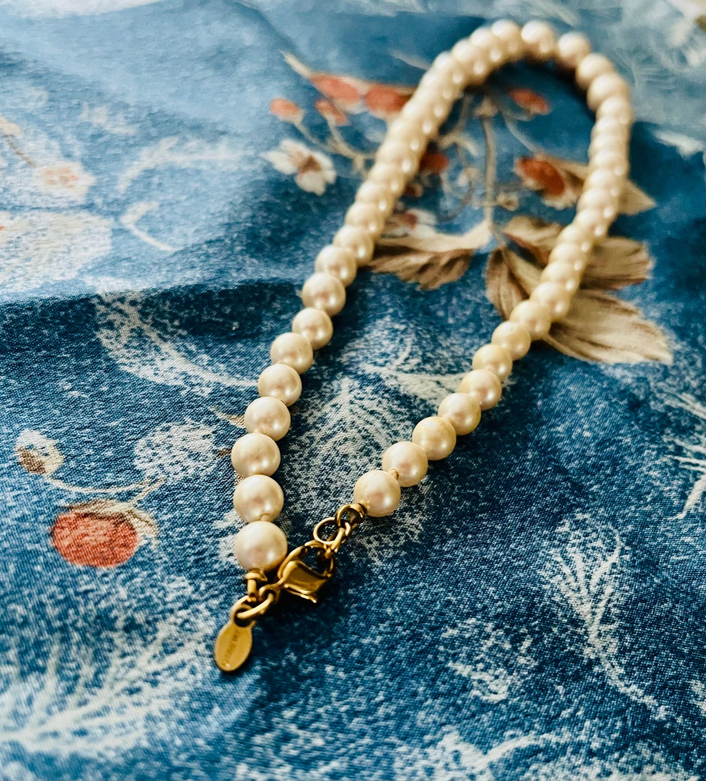 1960s Vintage Monet Pearl Necklace
