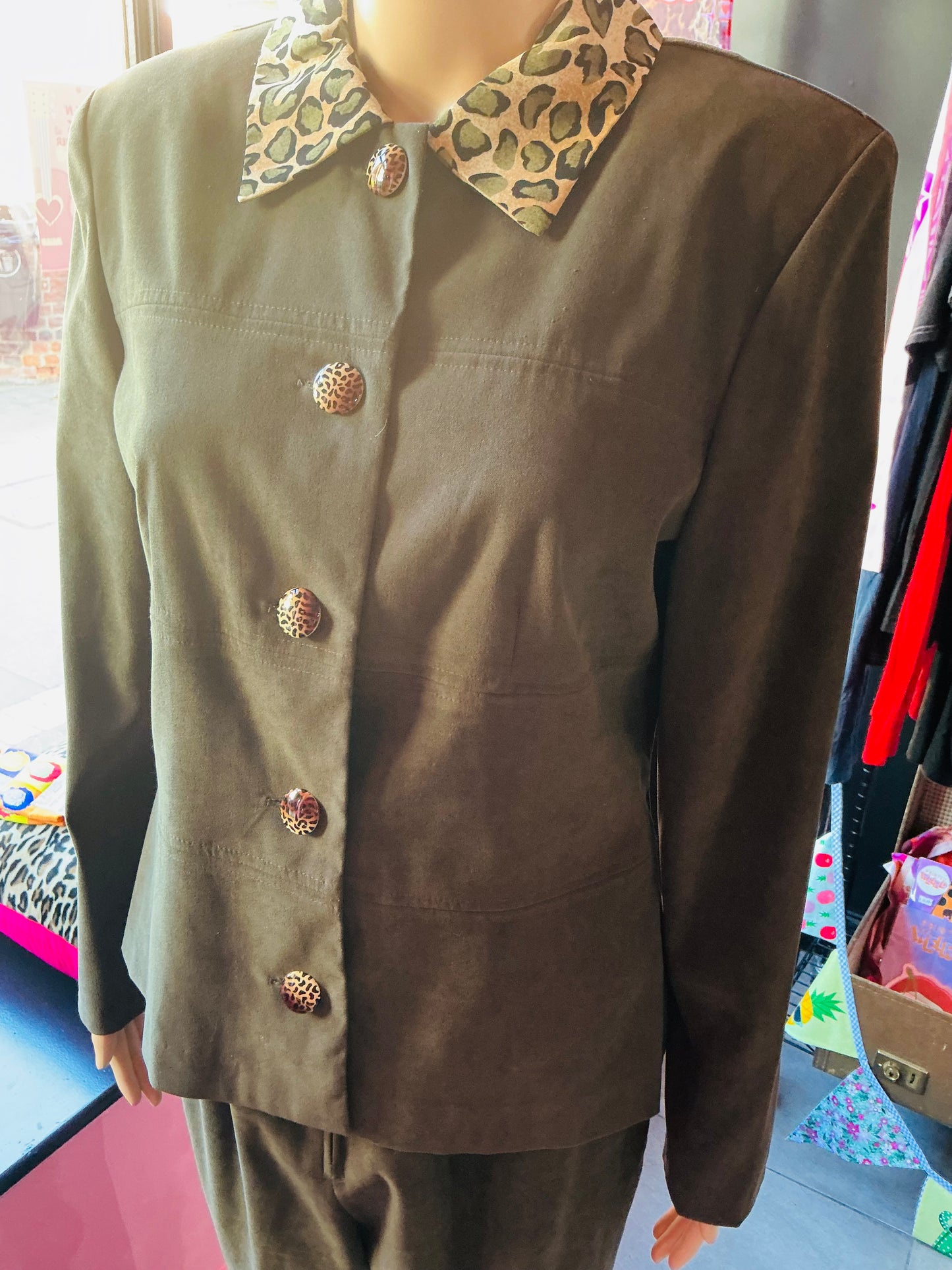 1960s Miss Dorby Green & Leopard Blazer & Trousers Set