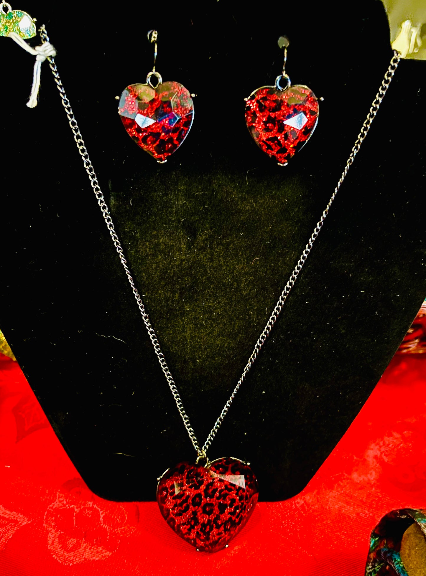 Leopard Print Pendant Earring and Necklace Set