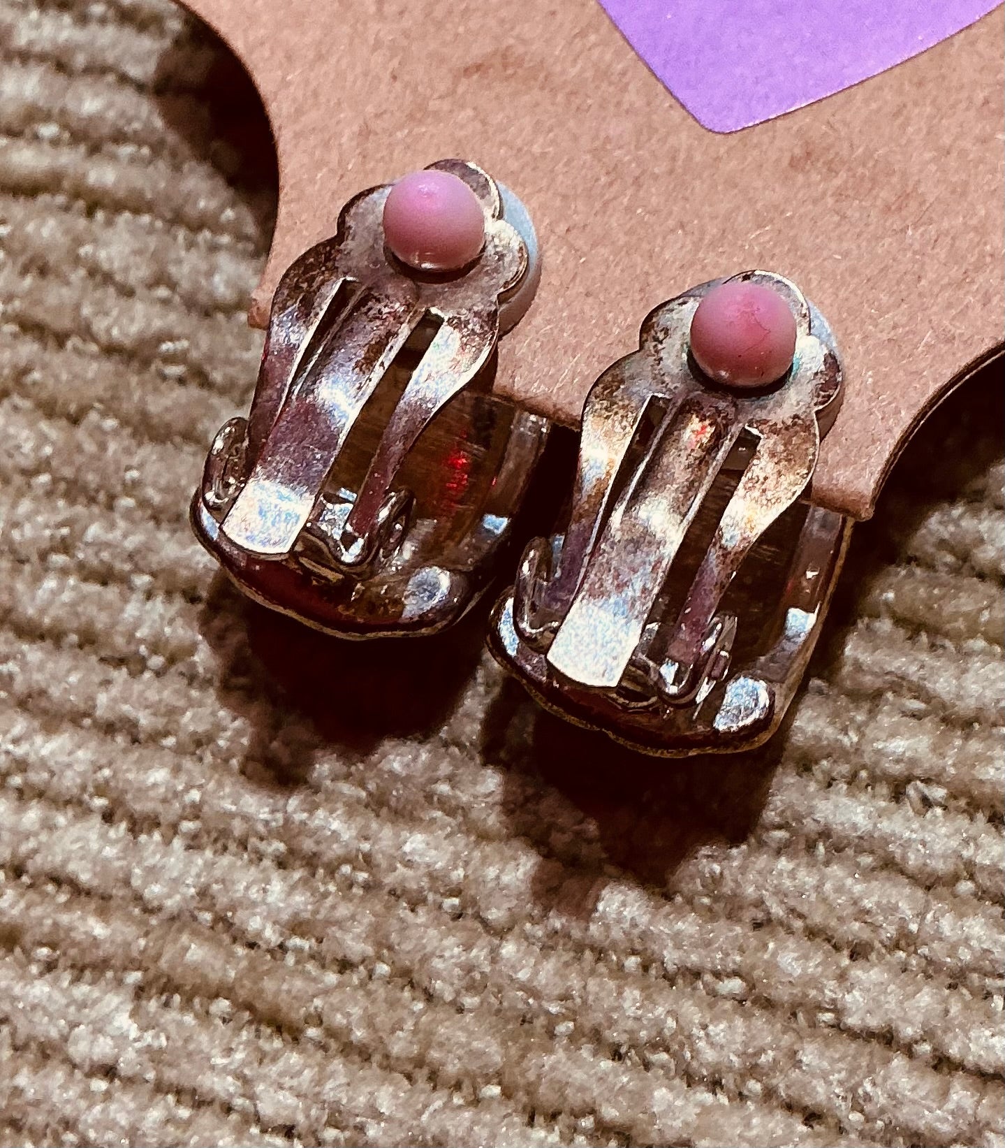 1980s Vintage Black and Red Clip on Earrings