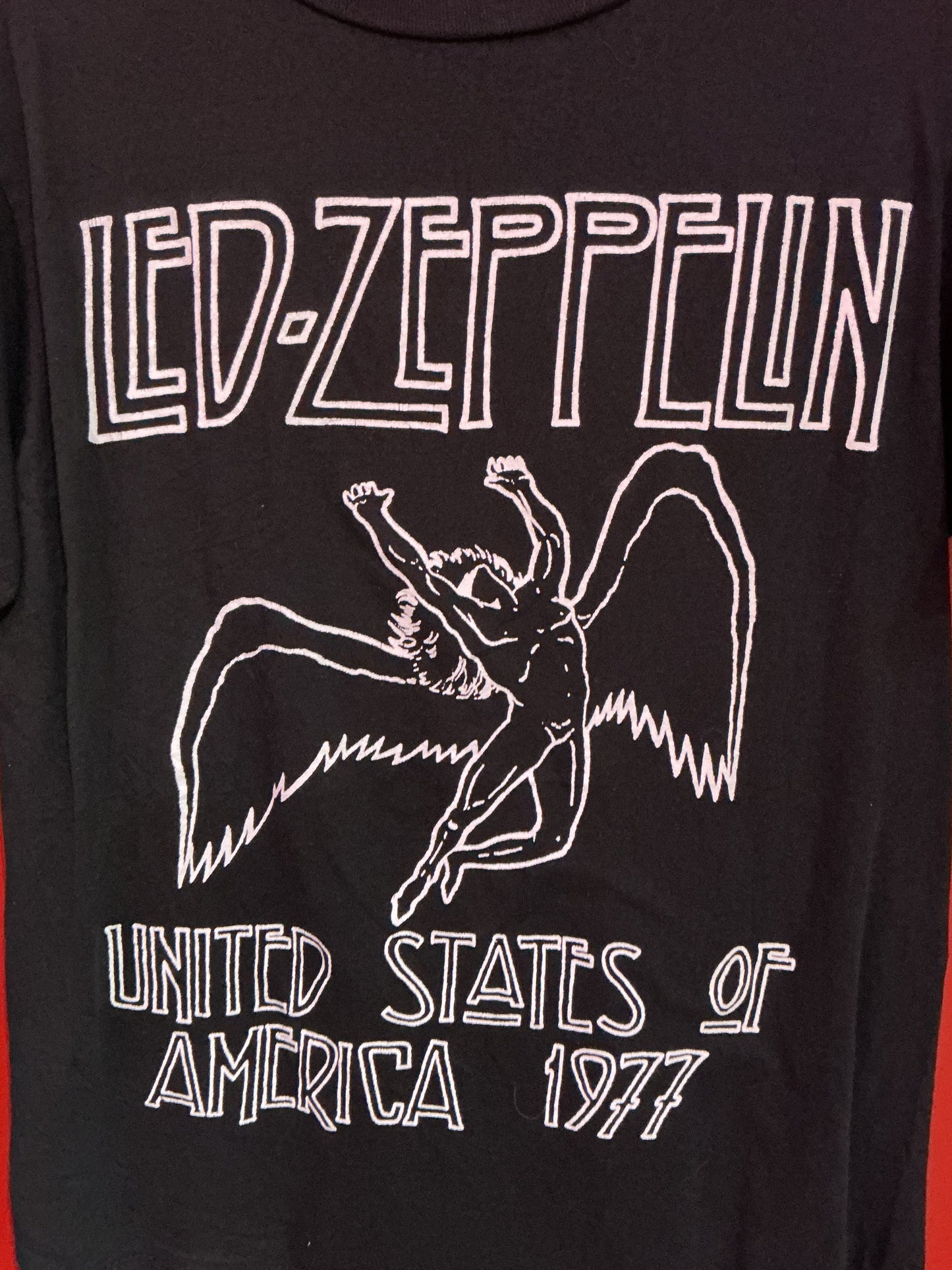Led Zeppelin USA ‘77 top