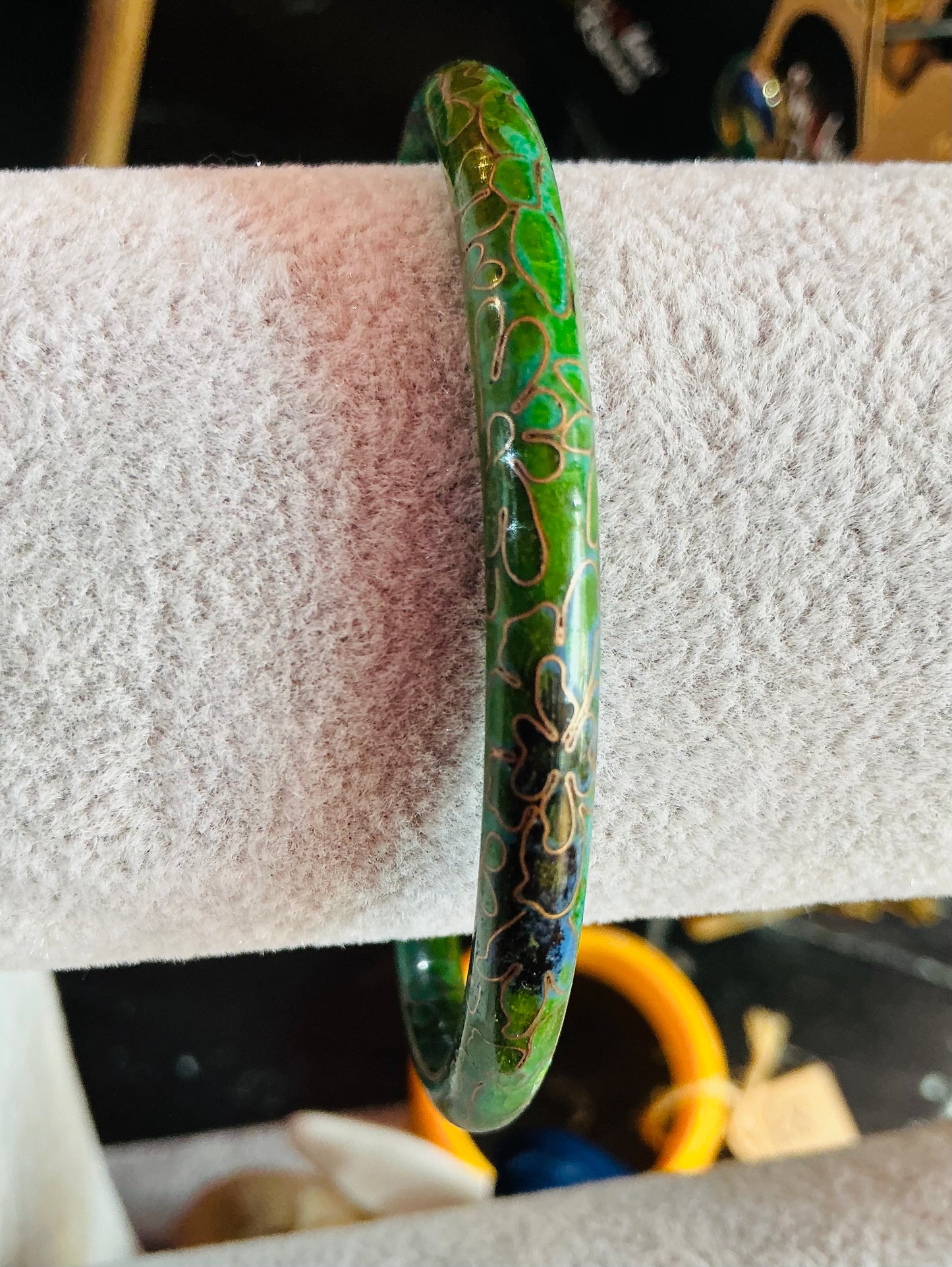 90s Vintage Green Floral Thin Bangle