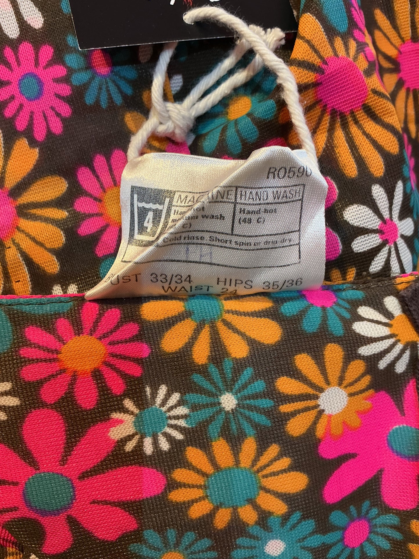 1960s Vintage Devonshire Lady Flower Power Dress