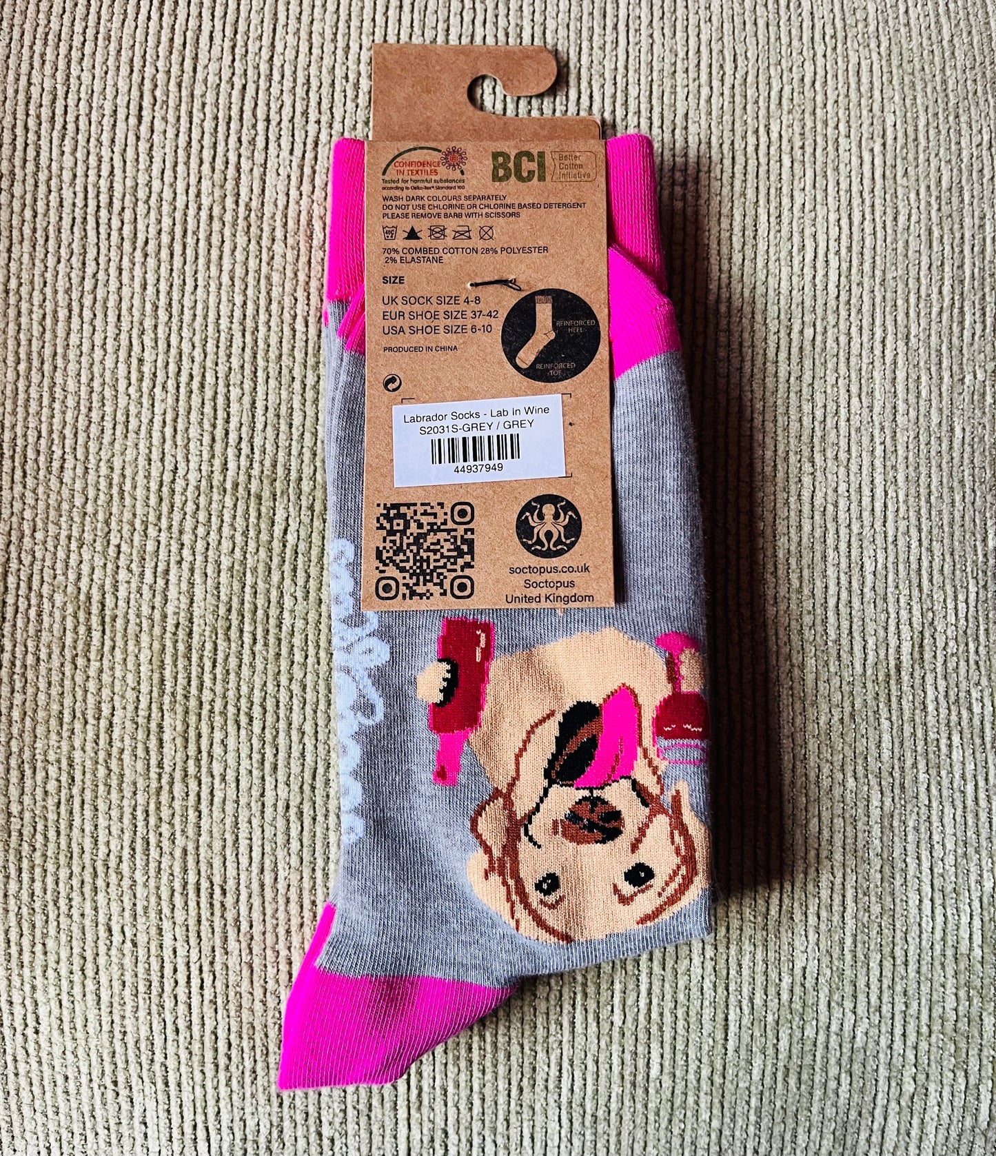 Socktopus Labrador in Wine Socks