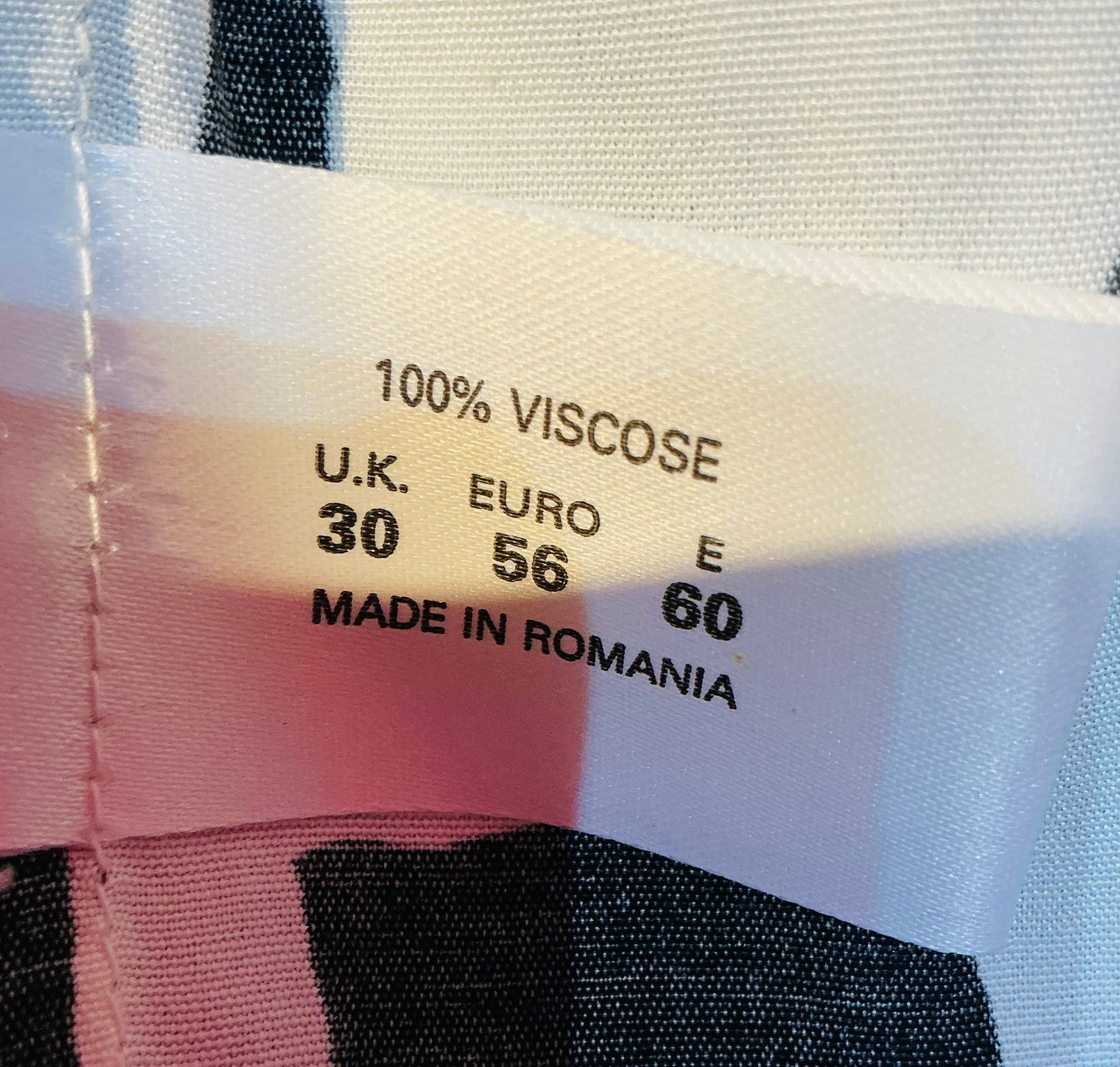 1990s Vintage Monochrome Geometric Shirt