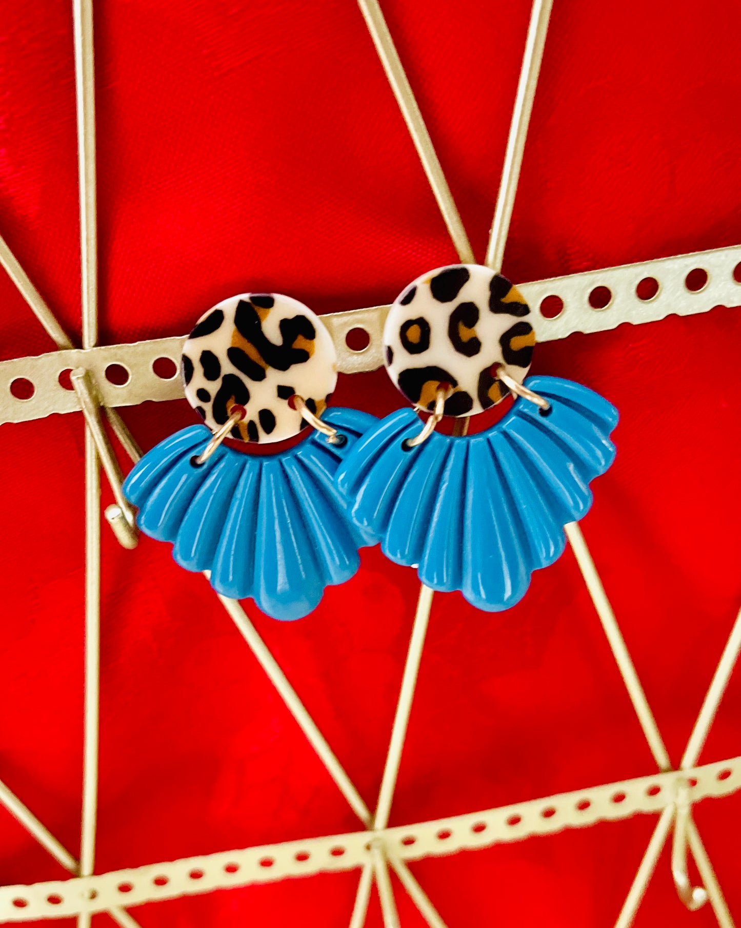 Blue Shell Retro Earrings