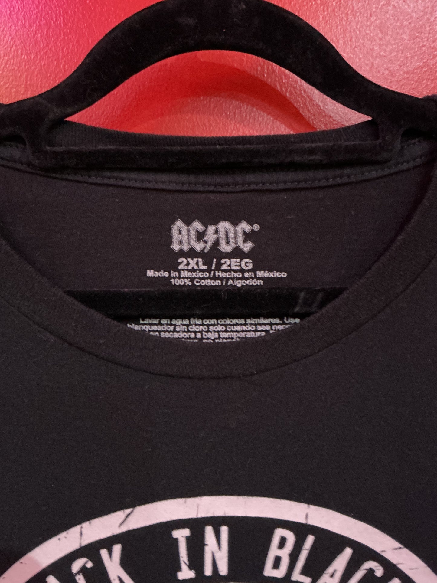 AC/DC Back in Black World Tour Top