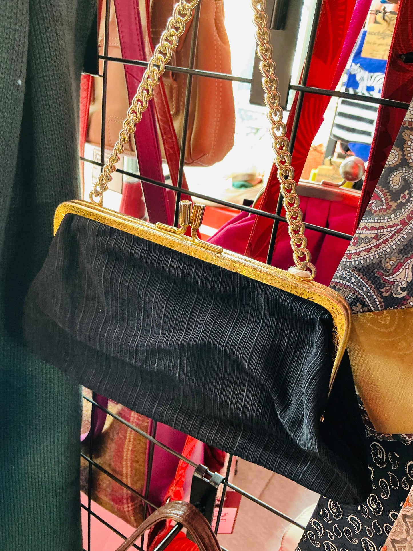 1950s Vintage Black and Gold Clutch Bag