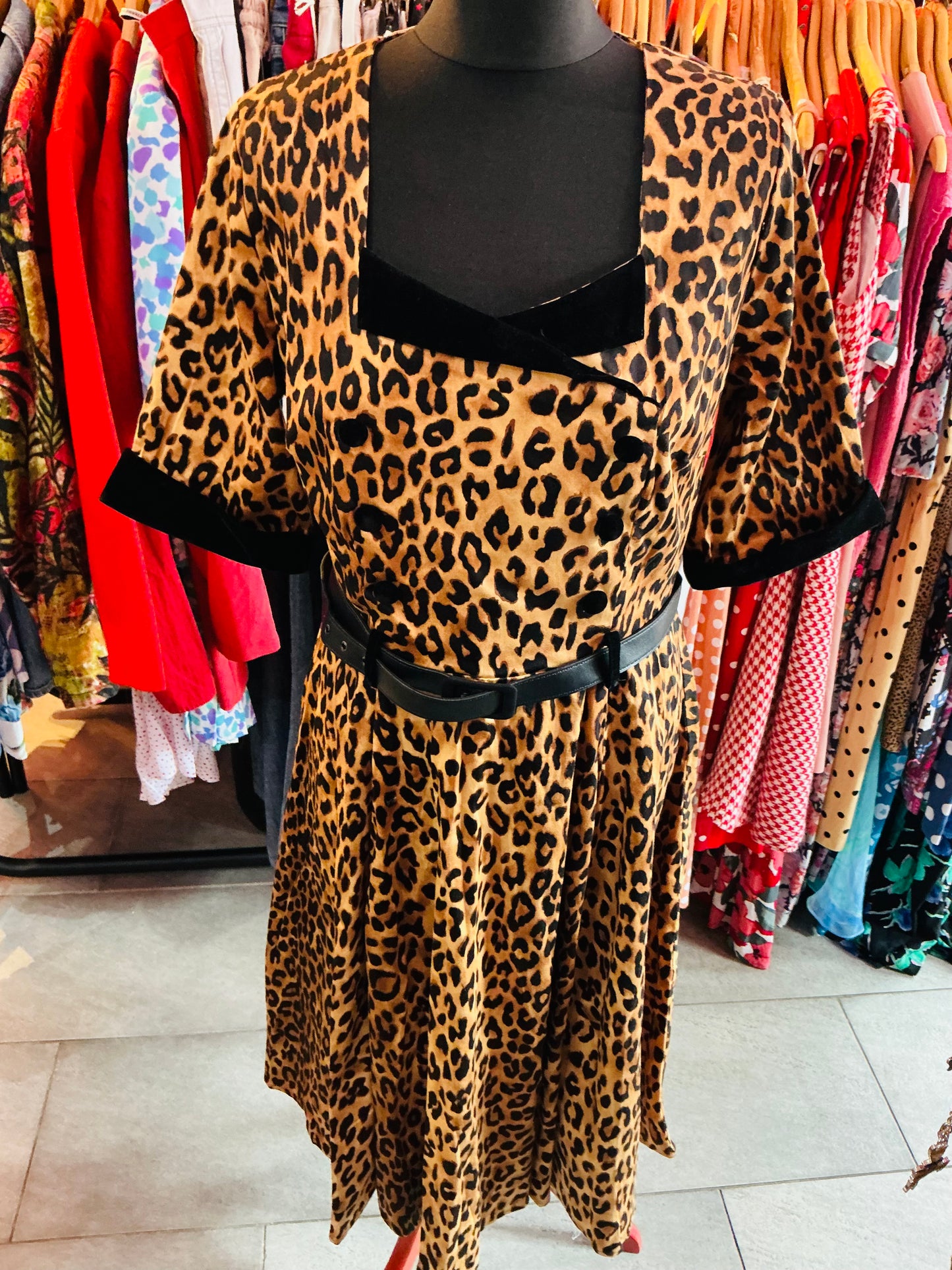 50s Style Leopard Print Collectif London Swing Dress