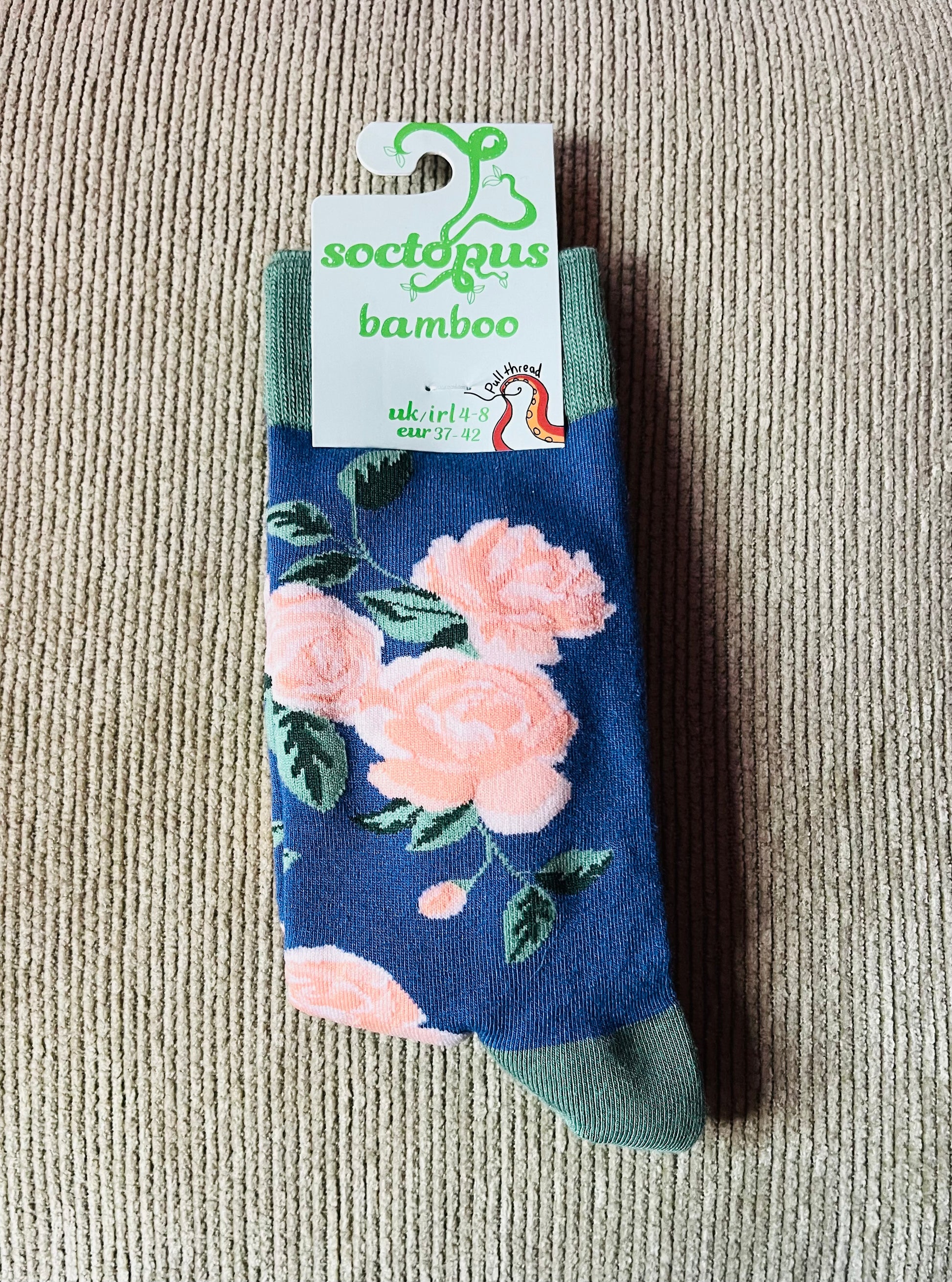 Socktopus Pink Roses Bamboo Socks