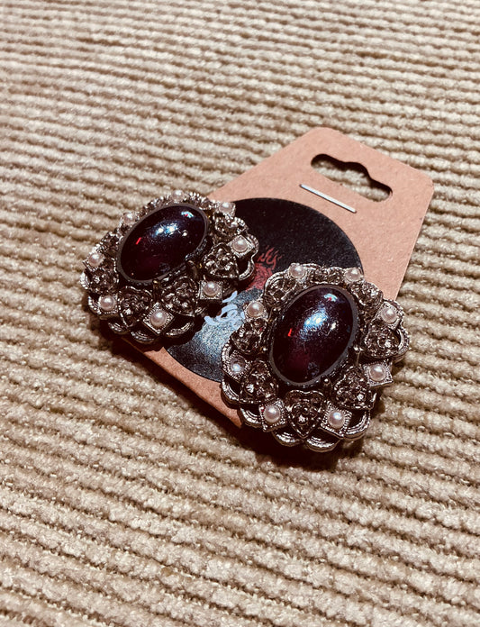1980s Vintage Large Stone Clip on Earrings