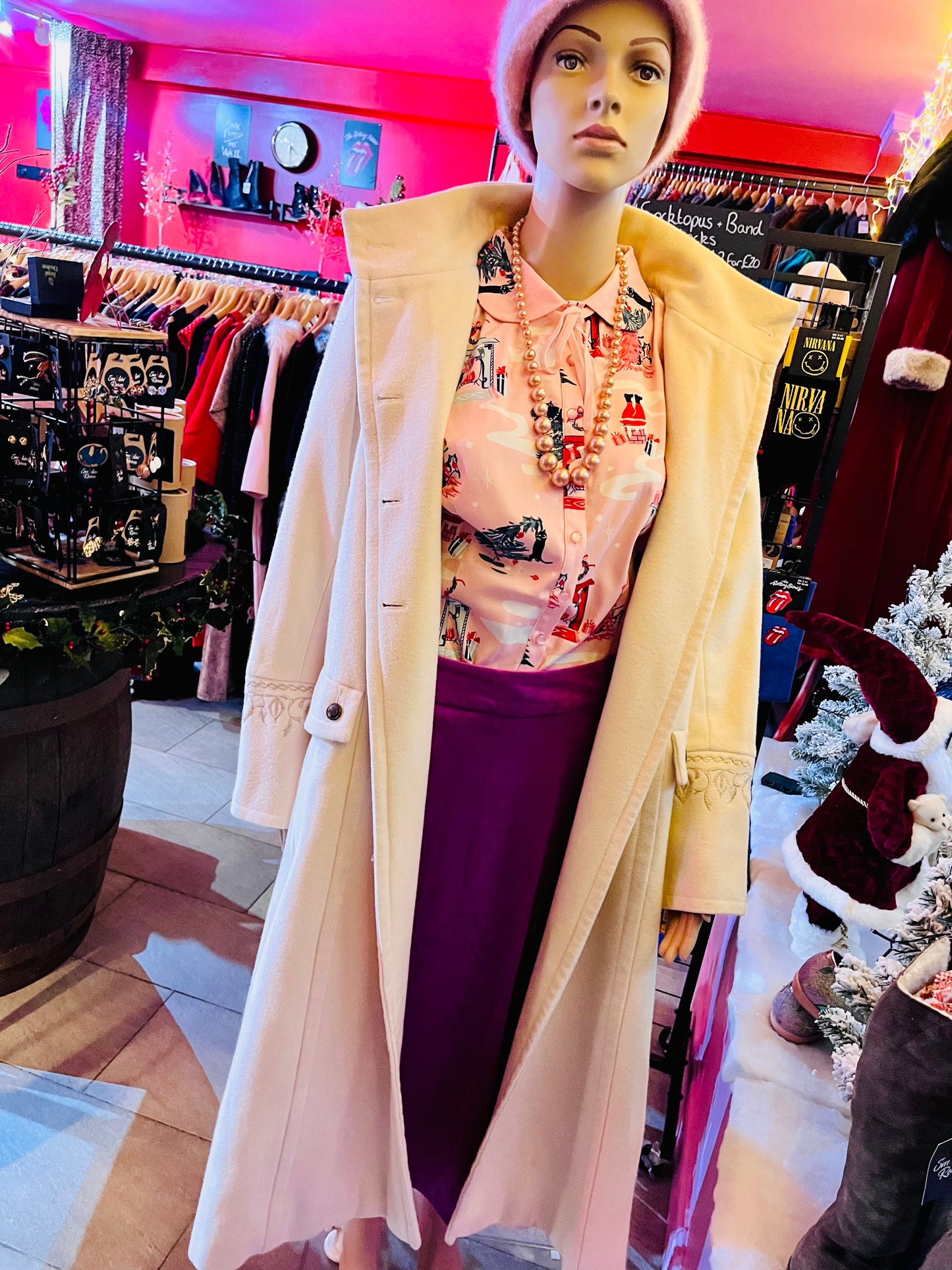 1950s Vintage Italian Vintage Cream Embroidered Peacoat