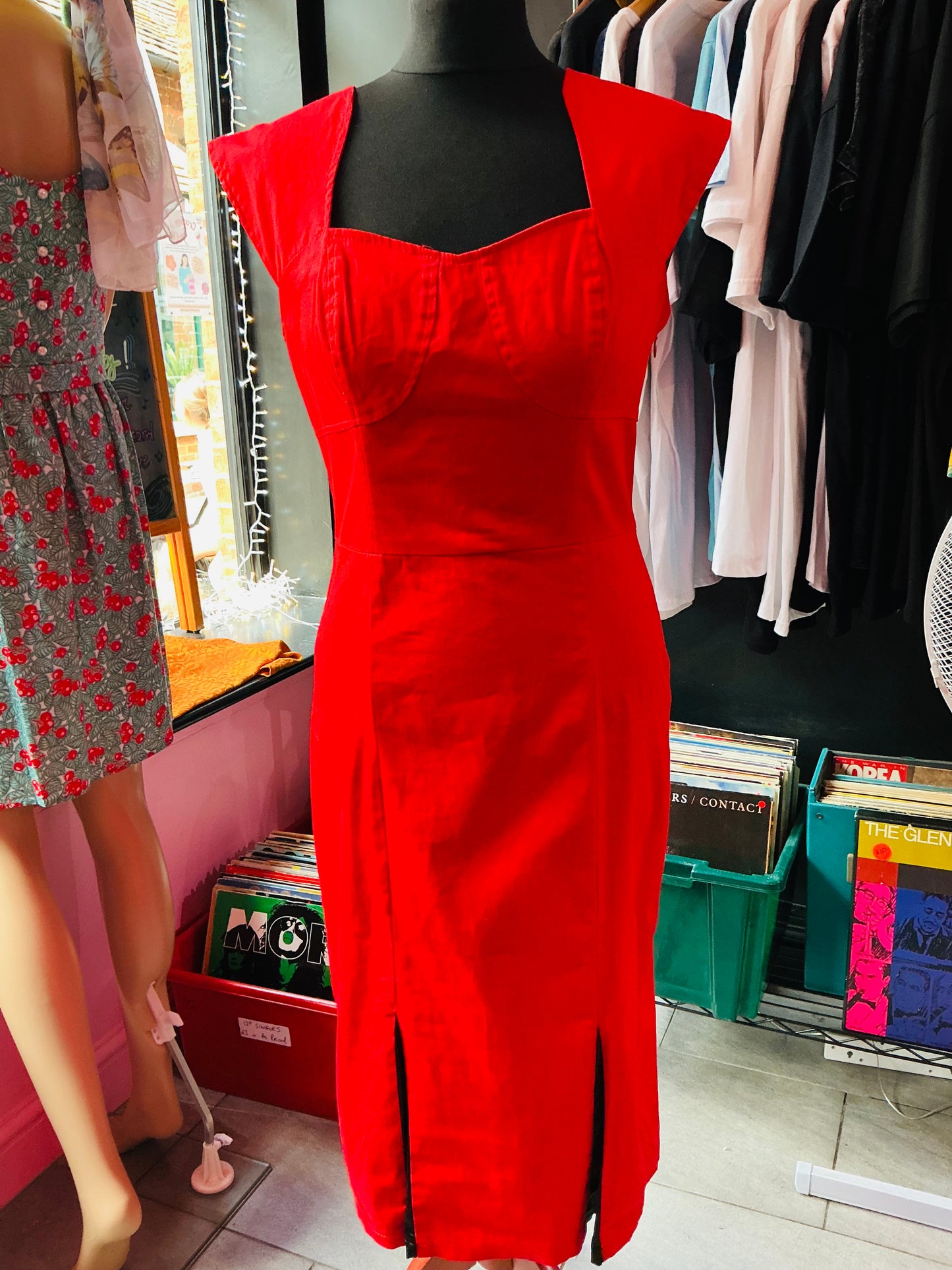 1950s Style Hearts & Roses Red Pencil Dress