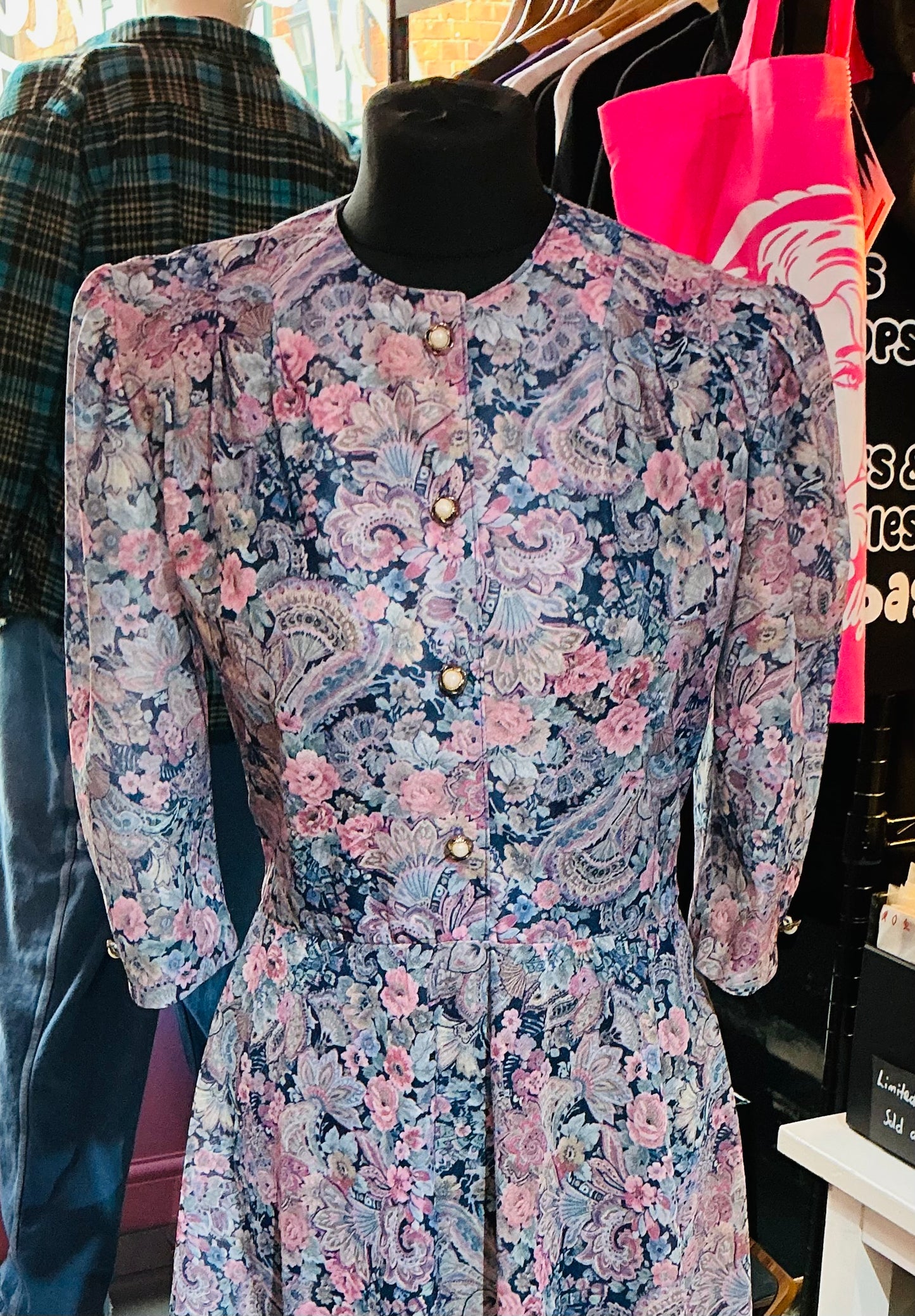 1980s Vintage US California Looks Floral Tea Dress