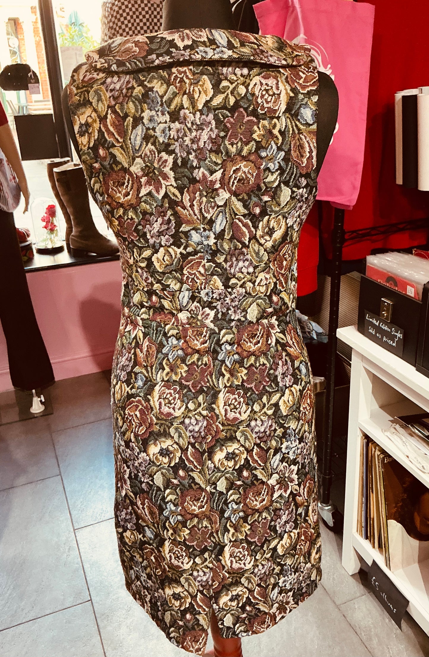 1960s Carpet Style Floral Fever Pencil Dress