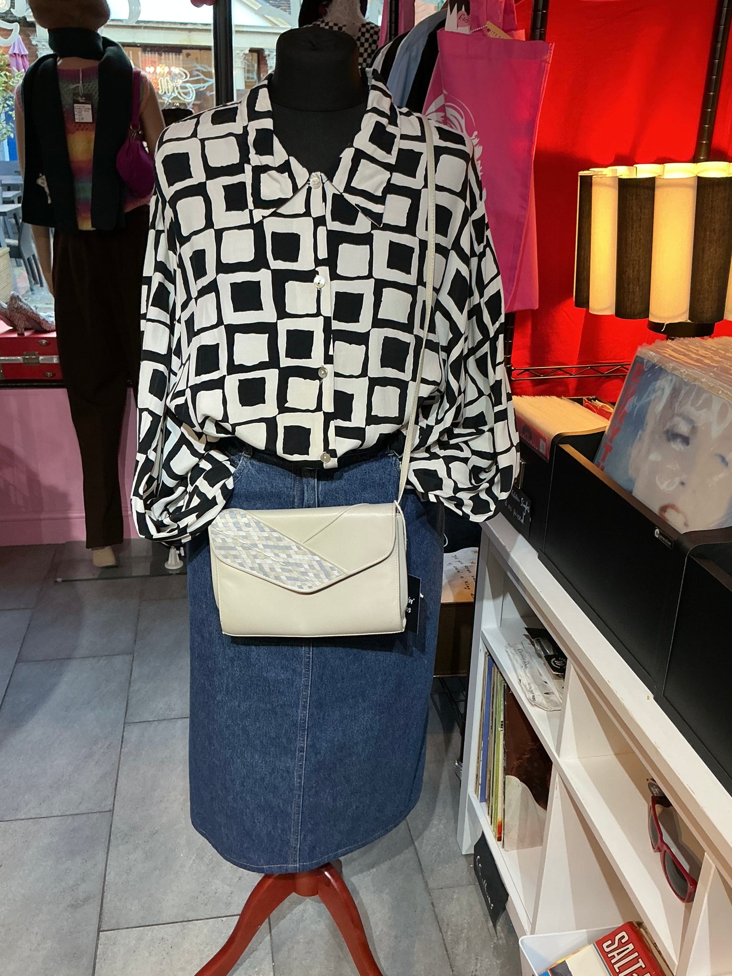 1990s Vintage Monochrome Geometric Shirt