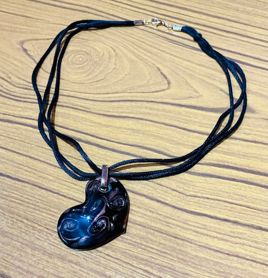 Black and Gold Murino Glass Pendant Necklace 