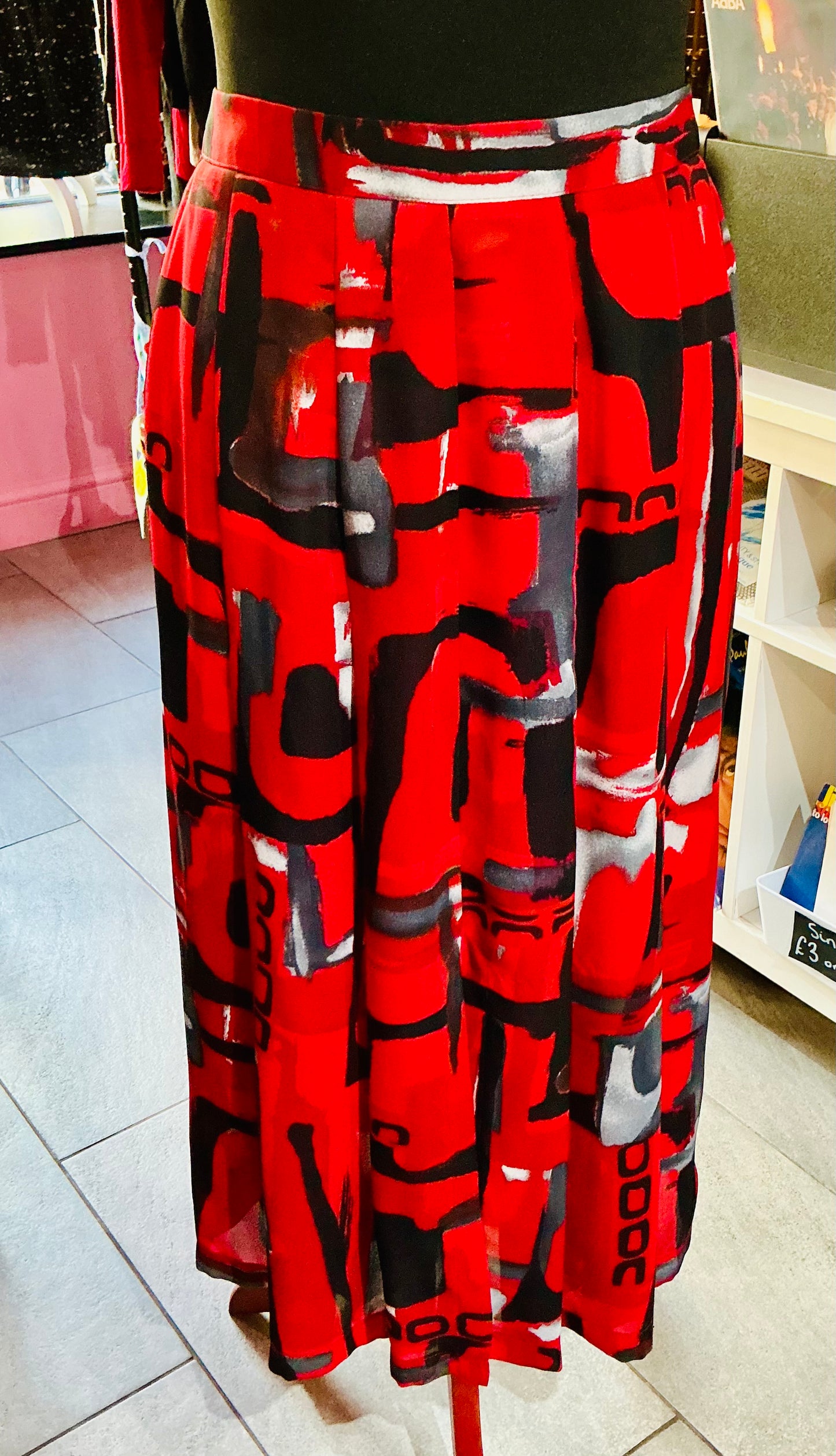 Vintage Jacques Vert Red & Black Skirt