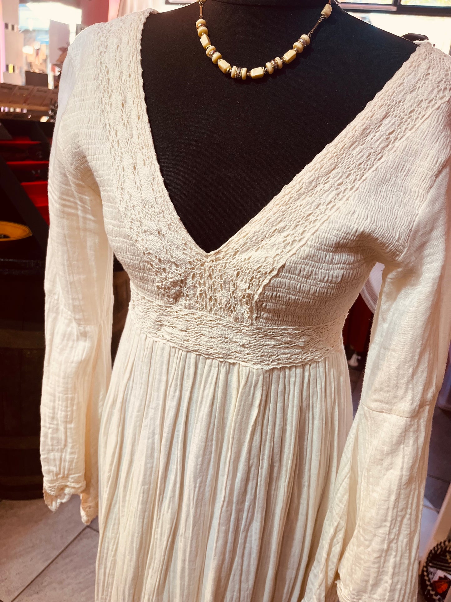 Cream 70s Boho Style Hippie Shake Maxi Dress