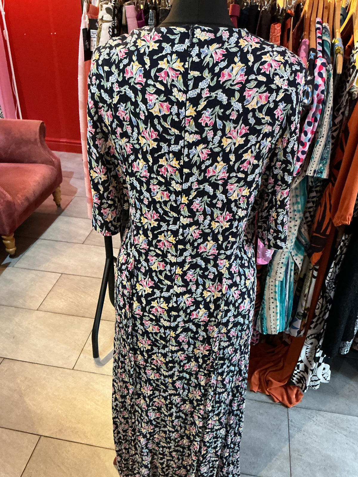 1980s Vintage Floral First Avenue Tea Dress