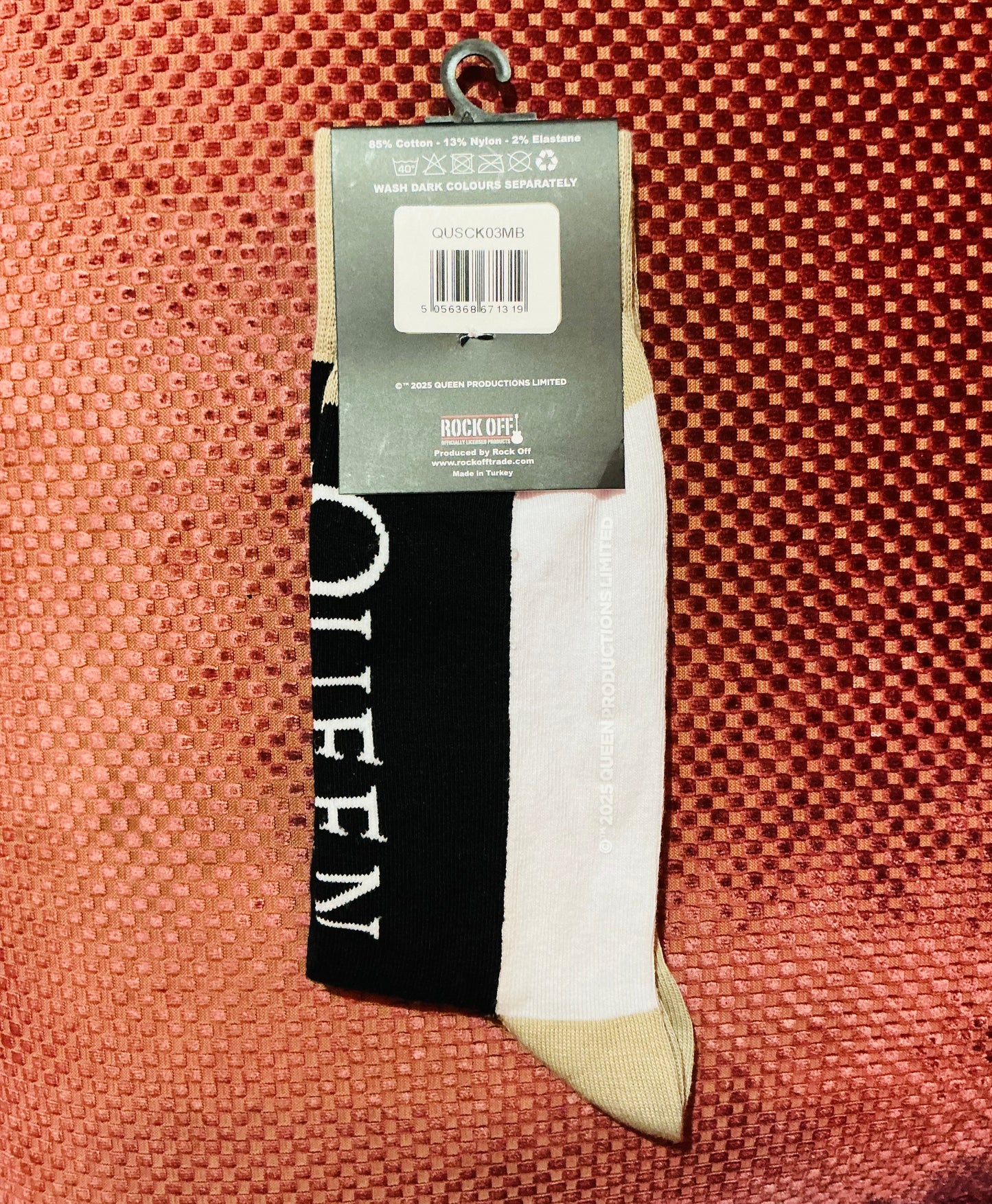 Queen Crest Socks