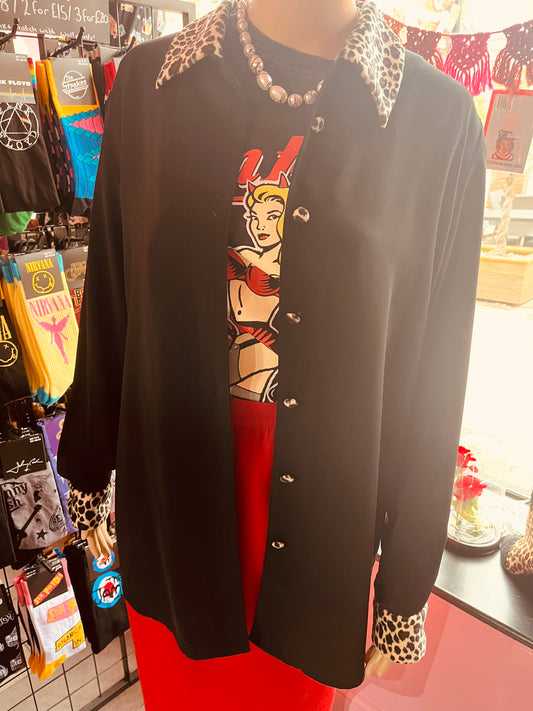 1980s Vintage Yessica Black Leopard Print Shirt