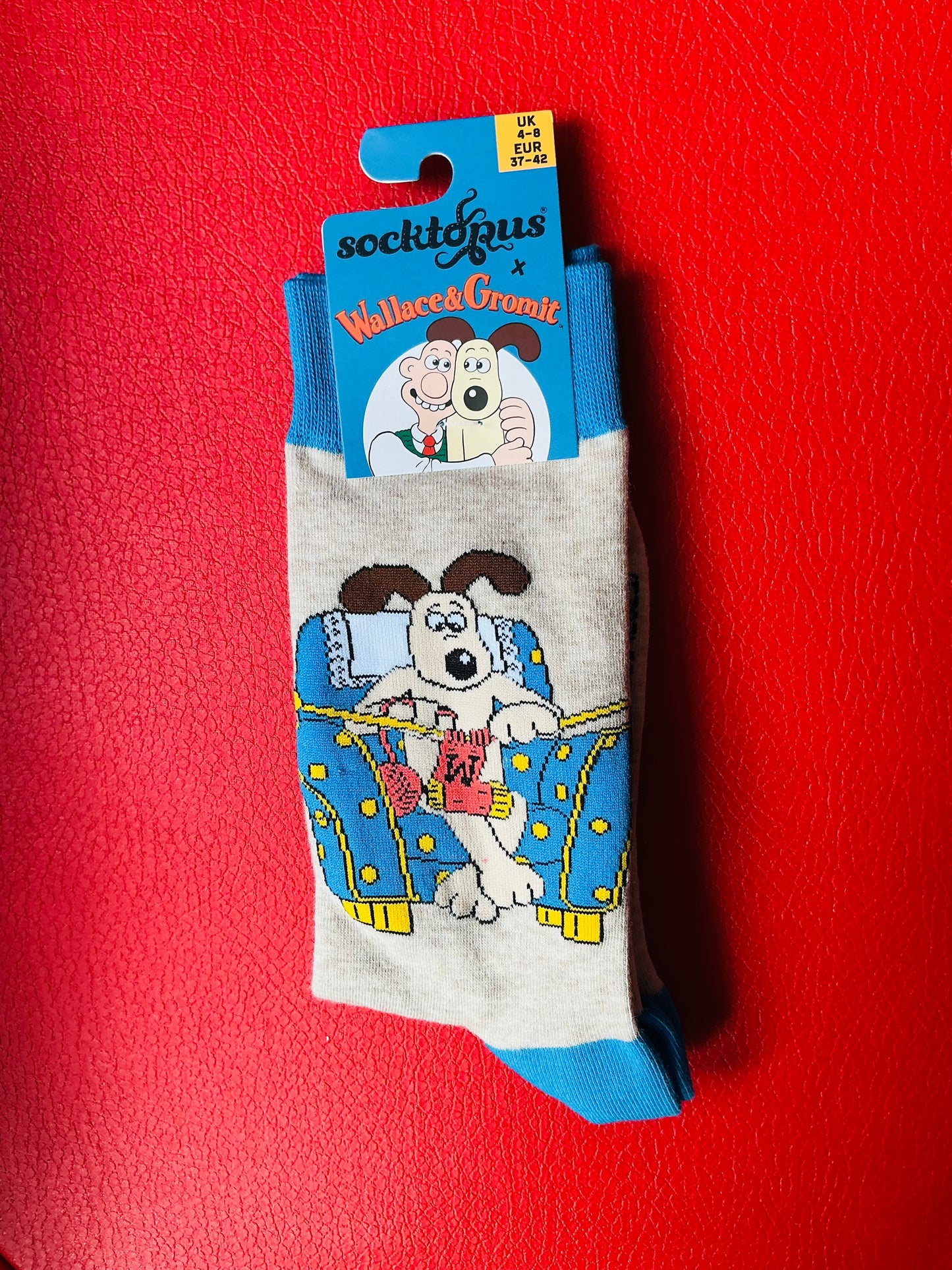 Wallace and Gromit Knitting Socks