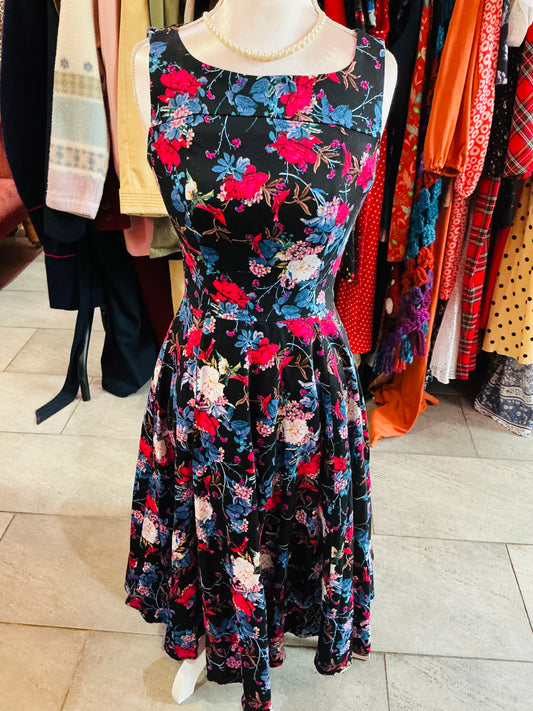 1950s Style Hearts and Roses Floral Swing Dress