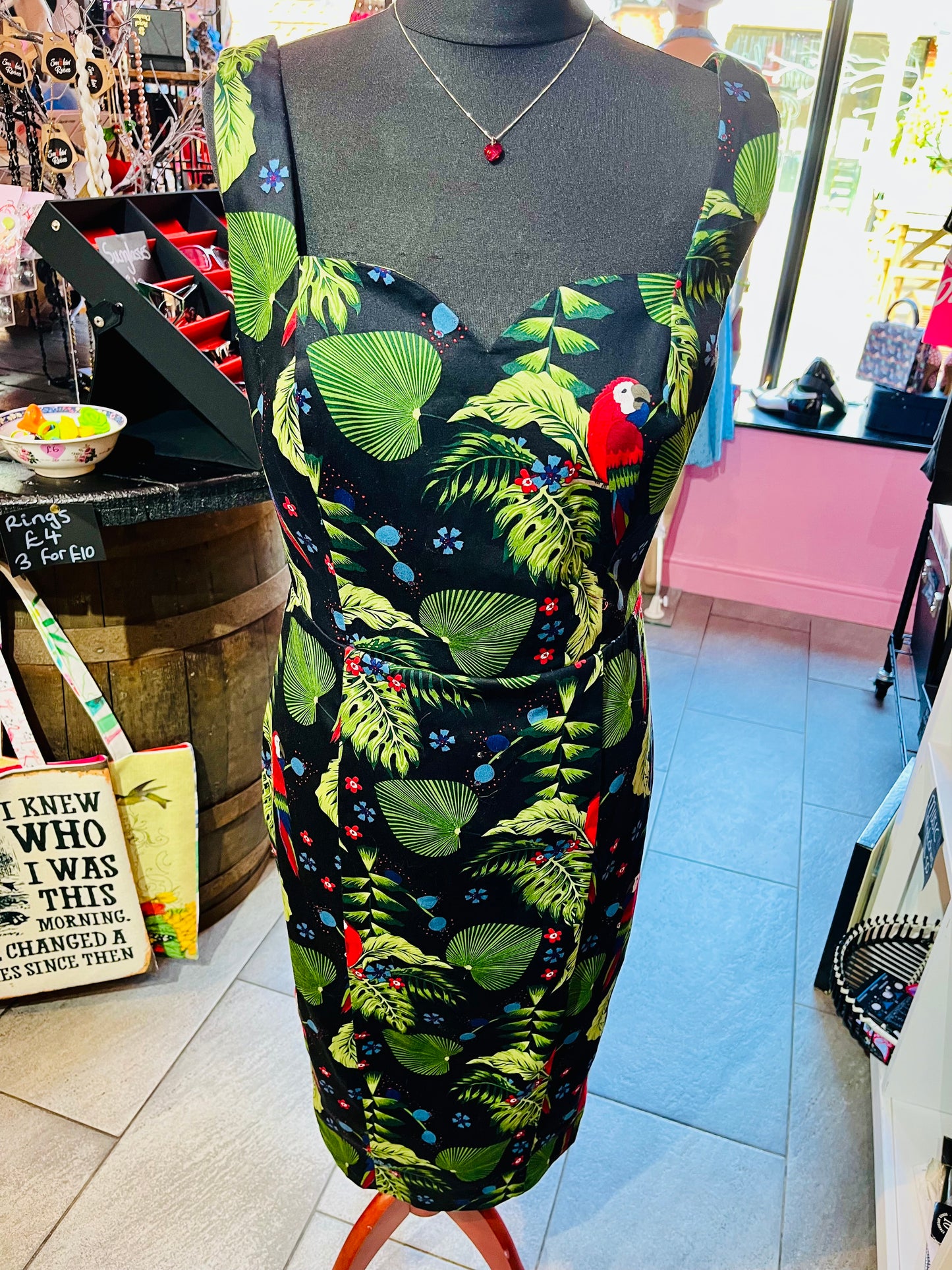 Collectif 50s Style Tropical Birds Pencil Dress