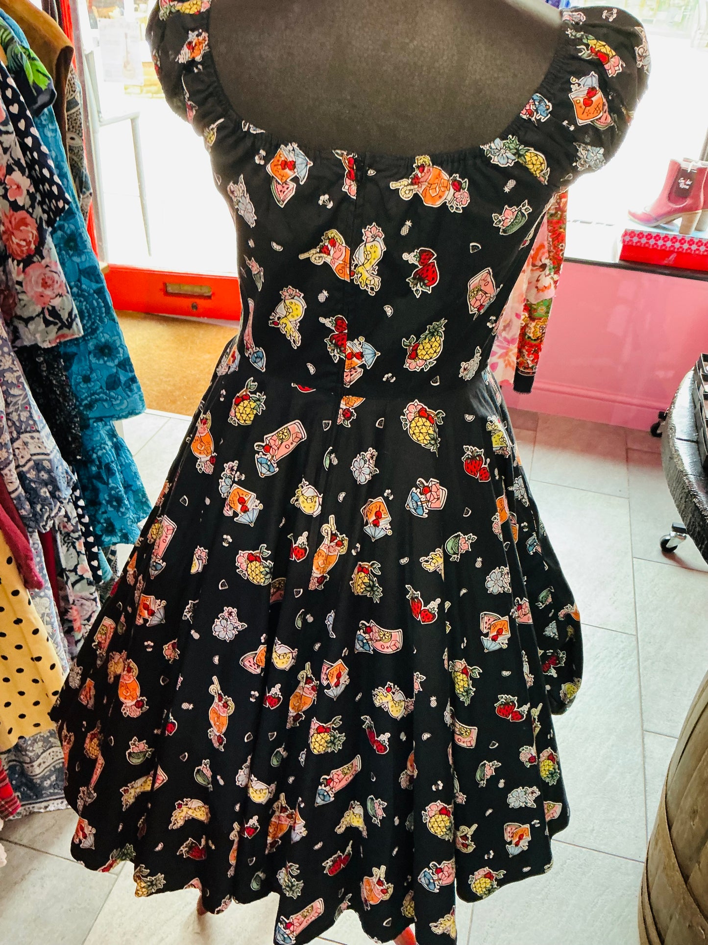 1950s Rockabilly Style Cocktail Print Hell Bunny Swing Dress