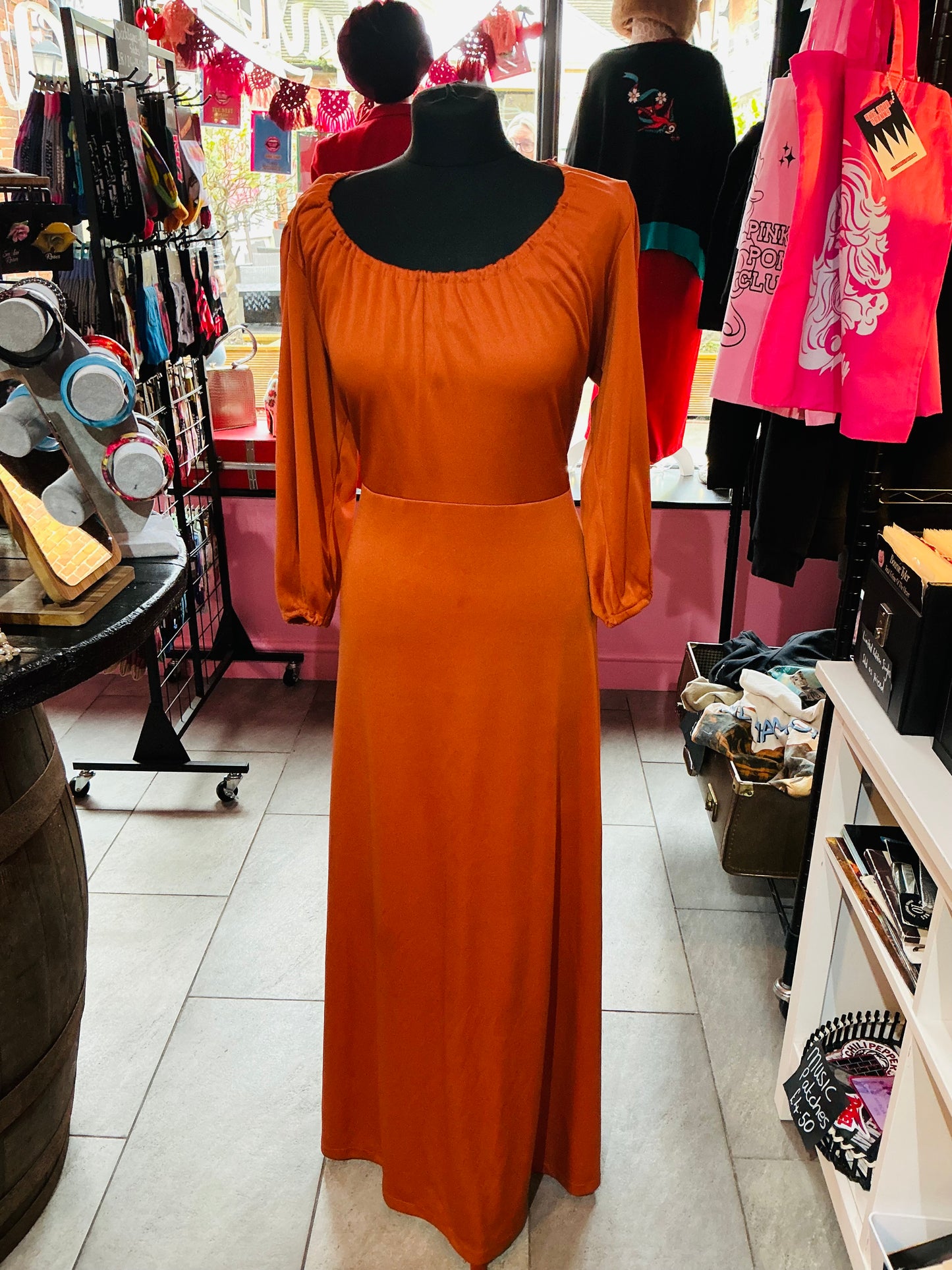 1970s Vintage Devonshire Lady Maxi Dress