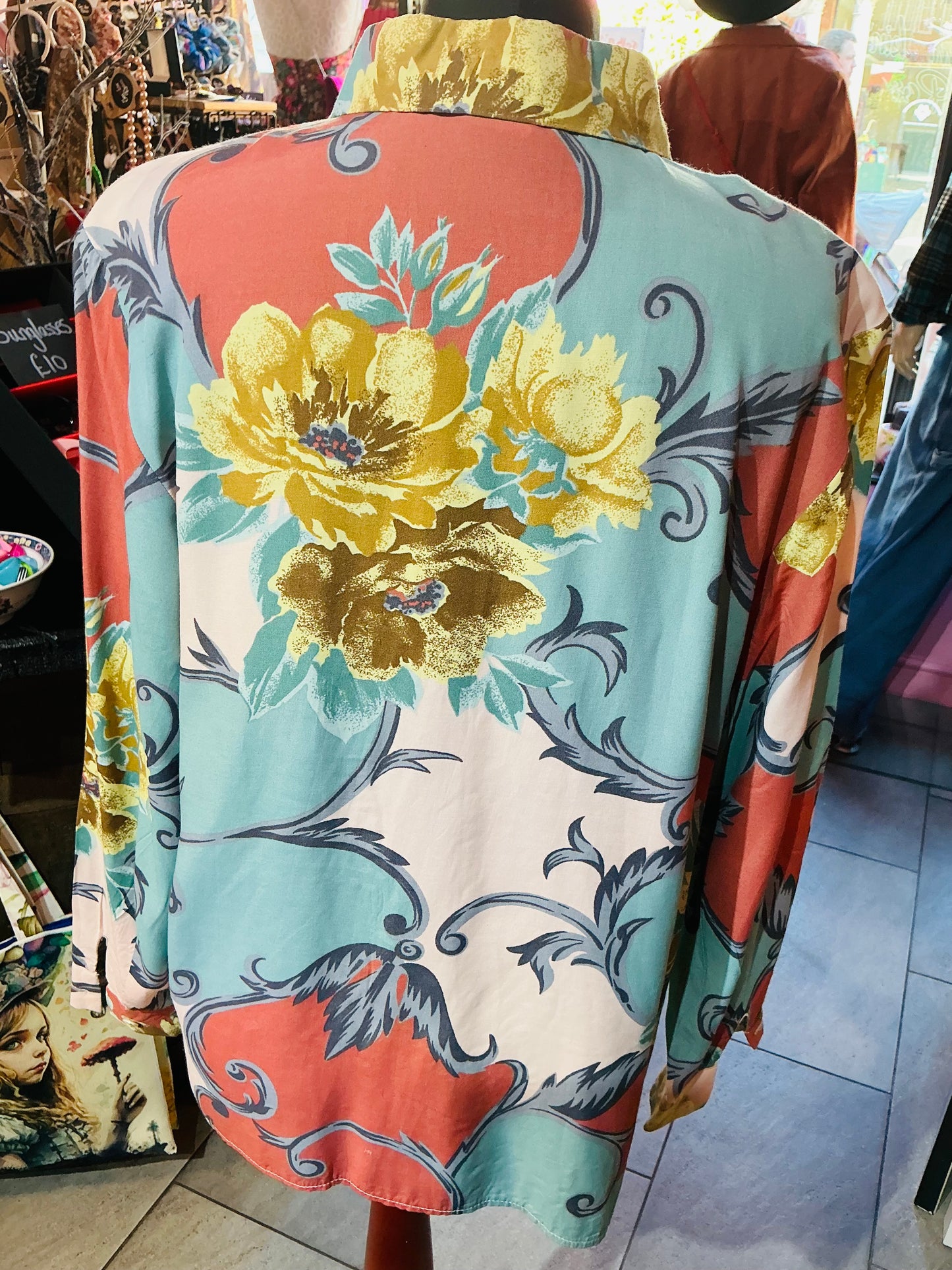 1970s Vintage Patterned Shirt
