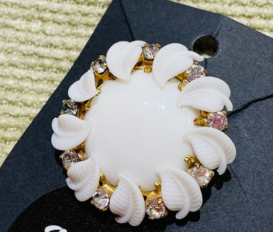 1960s Vintage White Diamonte Brooch