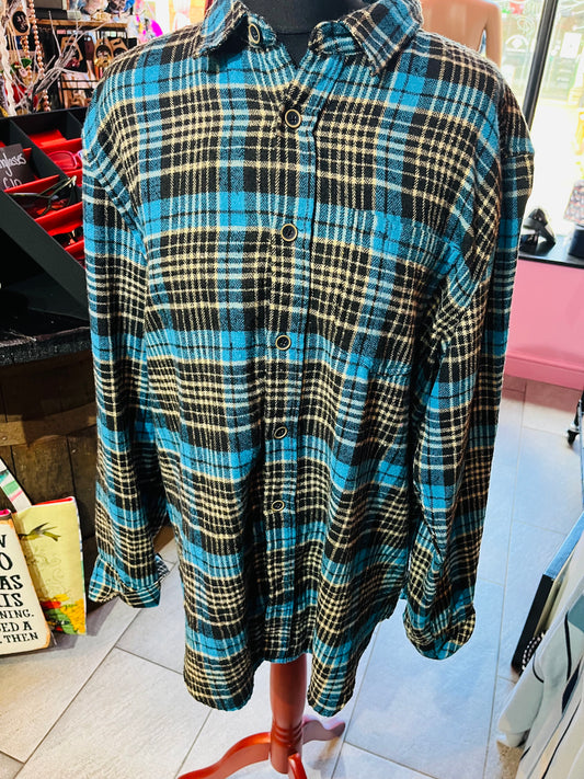 90s Vintage Blue and Black Shirt