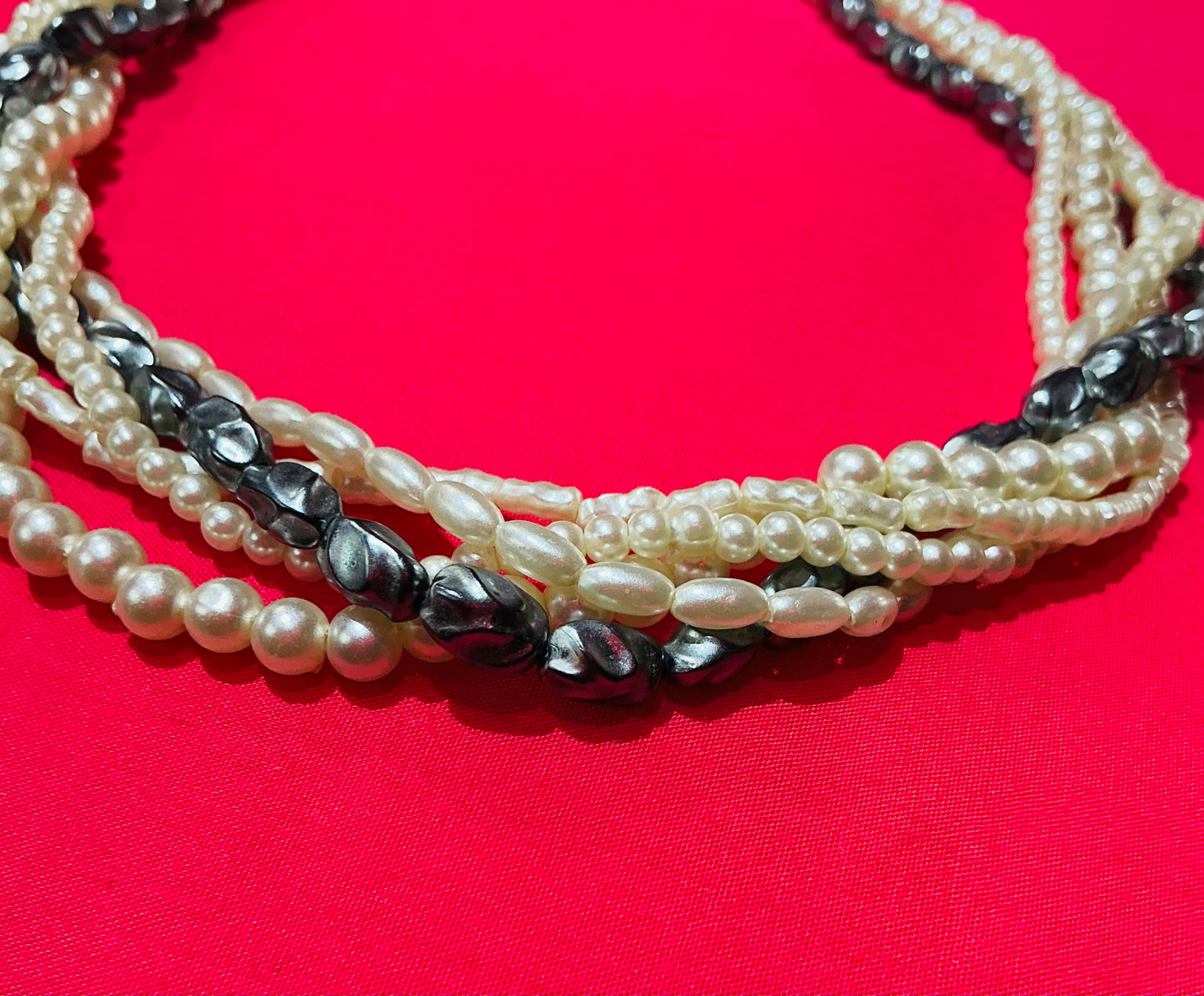 Small White and Grey Vintage Pearls