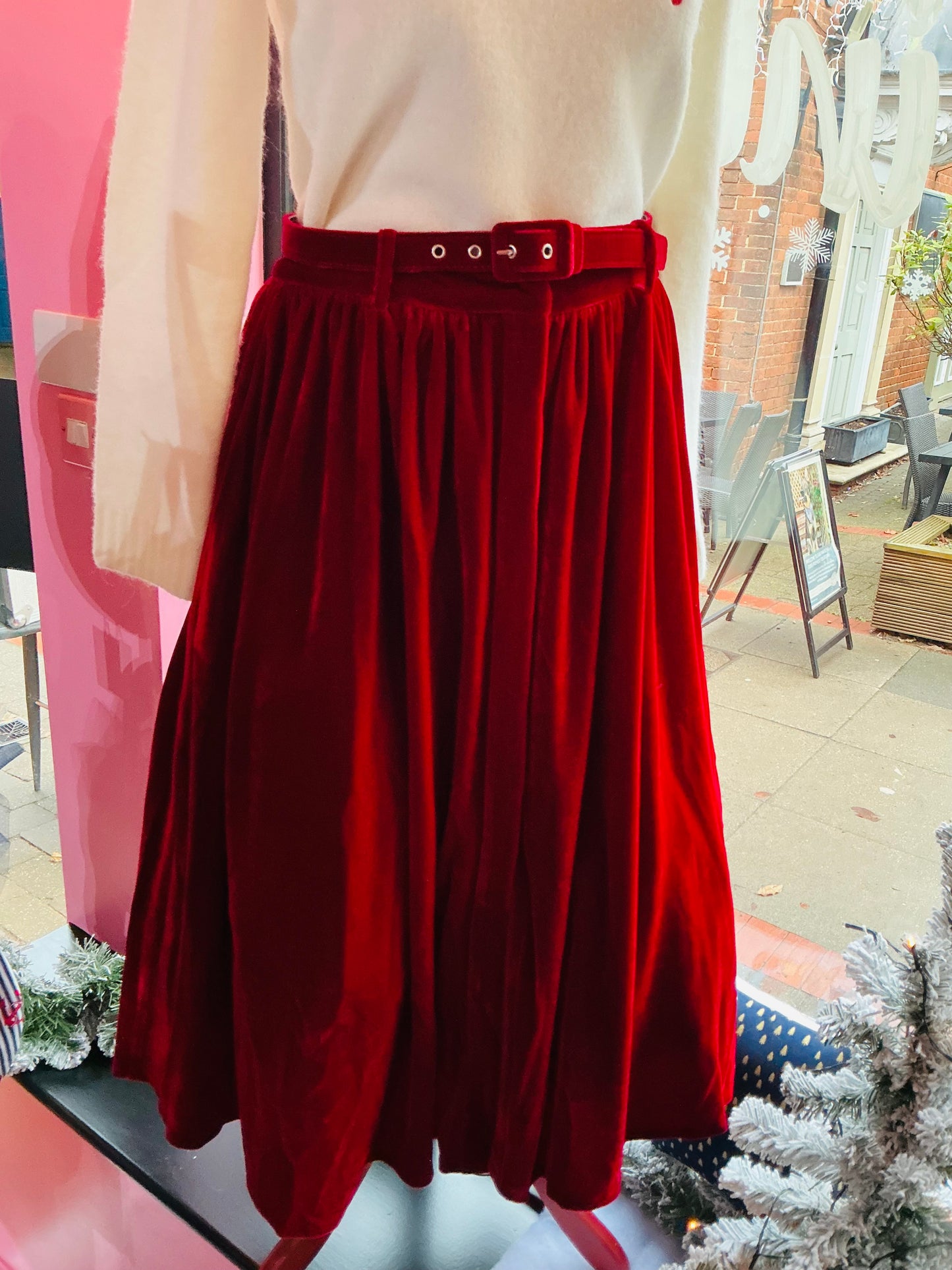 Banned Retro Red Velvet Dreams Skirt