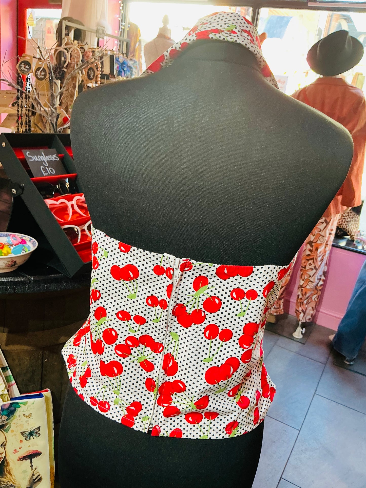 1950s Rockabilly Style Vivien of Holloway Cherry Halter-neck Top