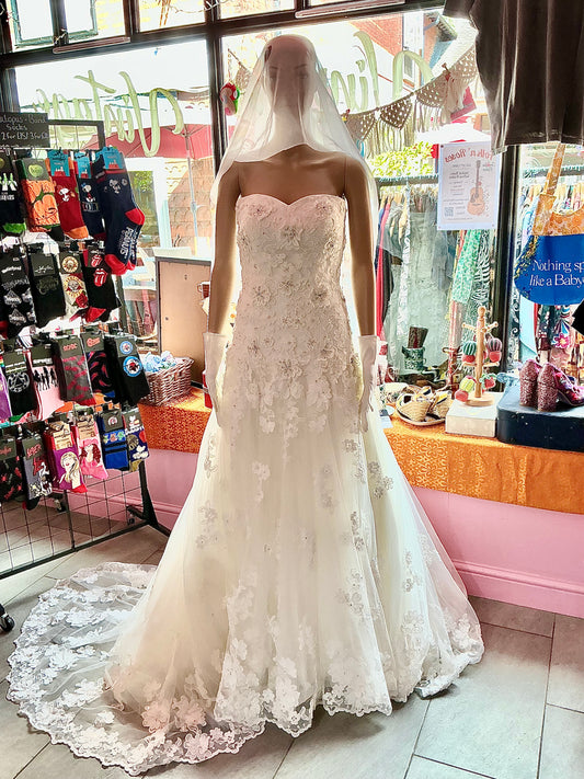 Diane Harbridge White Ivory Lace Wedding Dress
