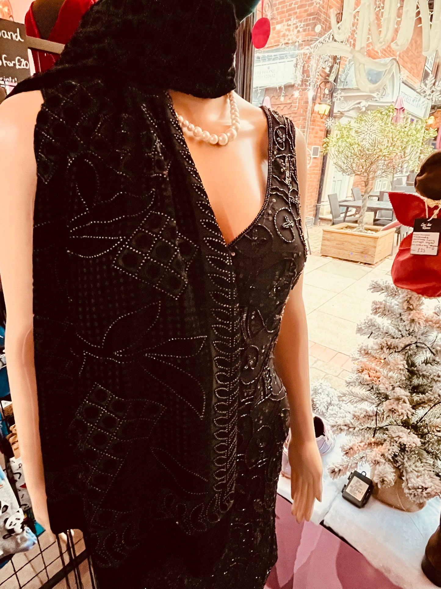 Silk mix Black Patterned Scarf