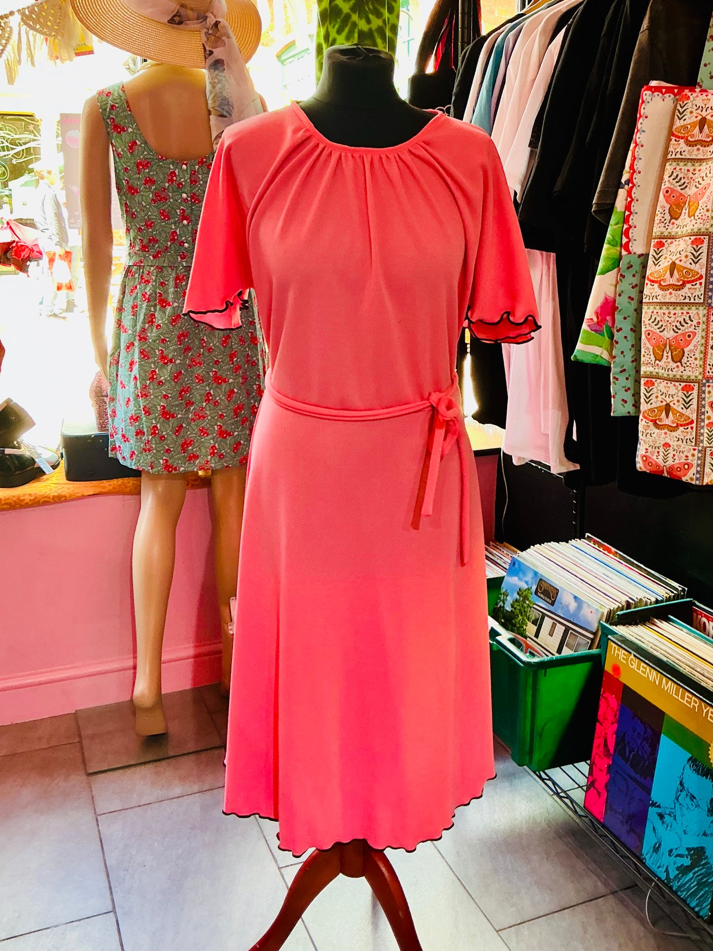 1960s Vintage Devonshire Lady Pink Tea Dress