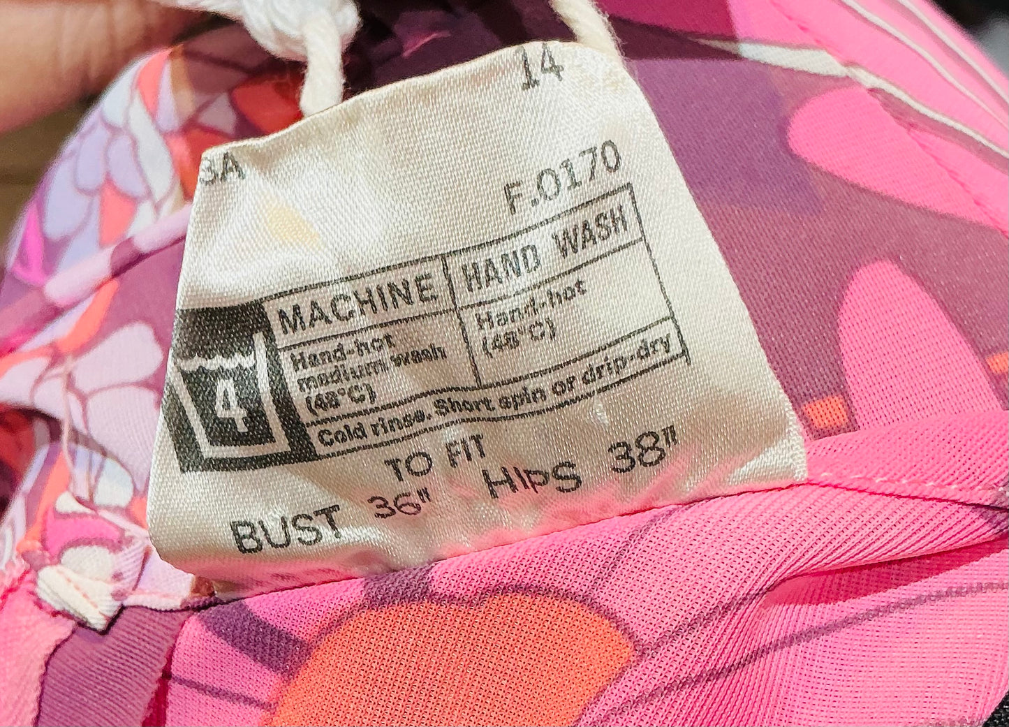 1960s Vintage Devonshire Lady Pink Retro Floral Dress