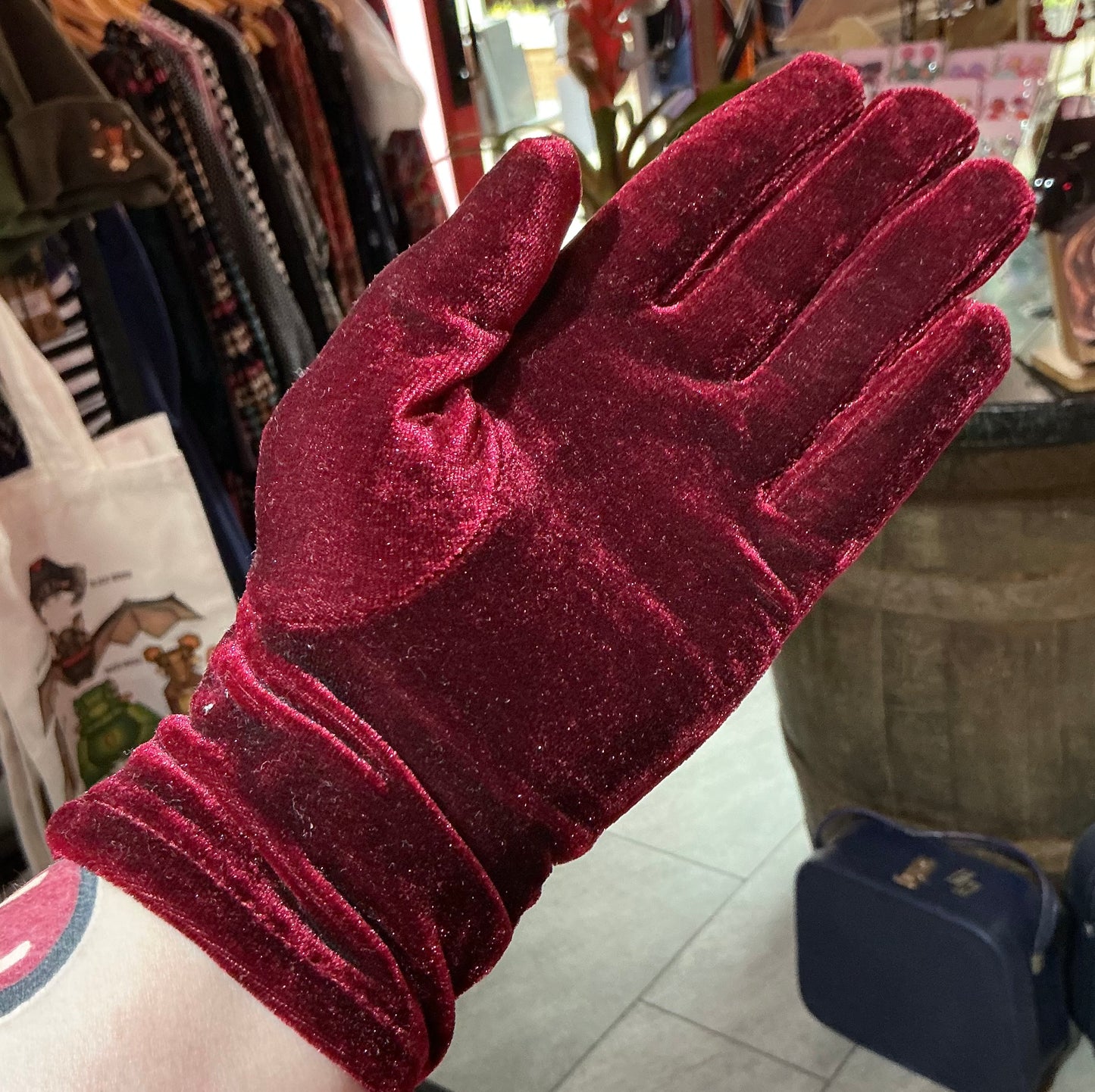 1920s Style Burgundy Velvet Gloves