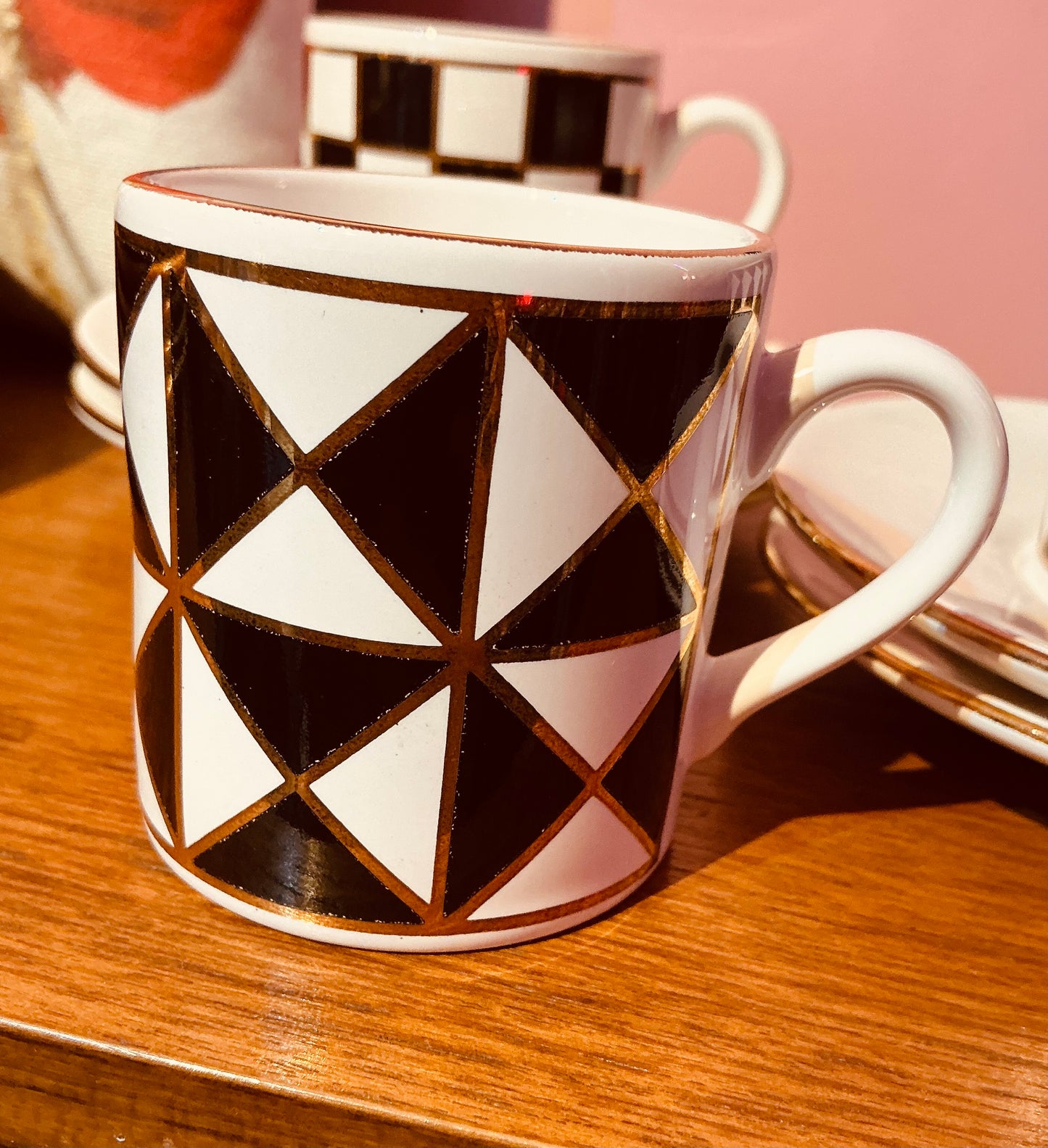 Vintage 1970s Monochrome Set of 4 Hornsea Pottery Silhouette Espresso Coffee Cups and Saucers