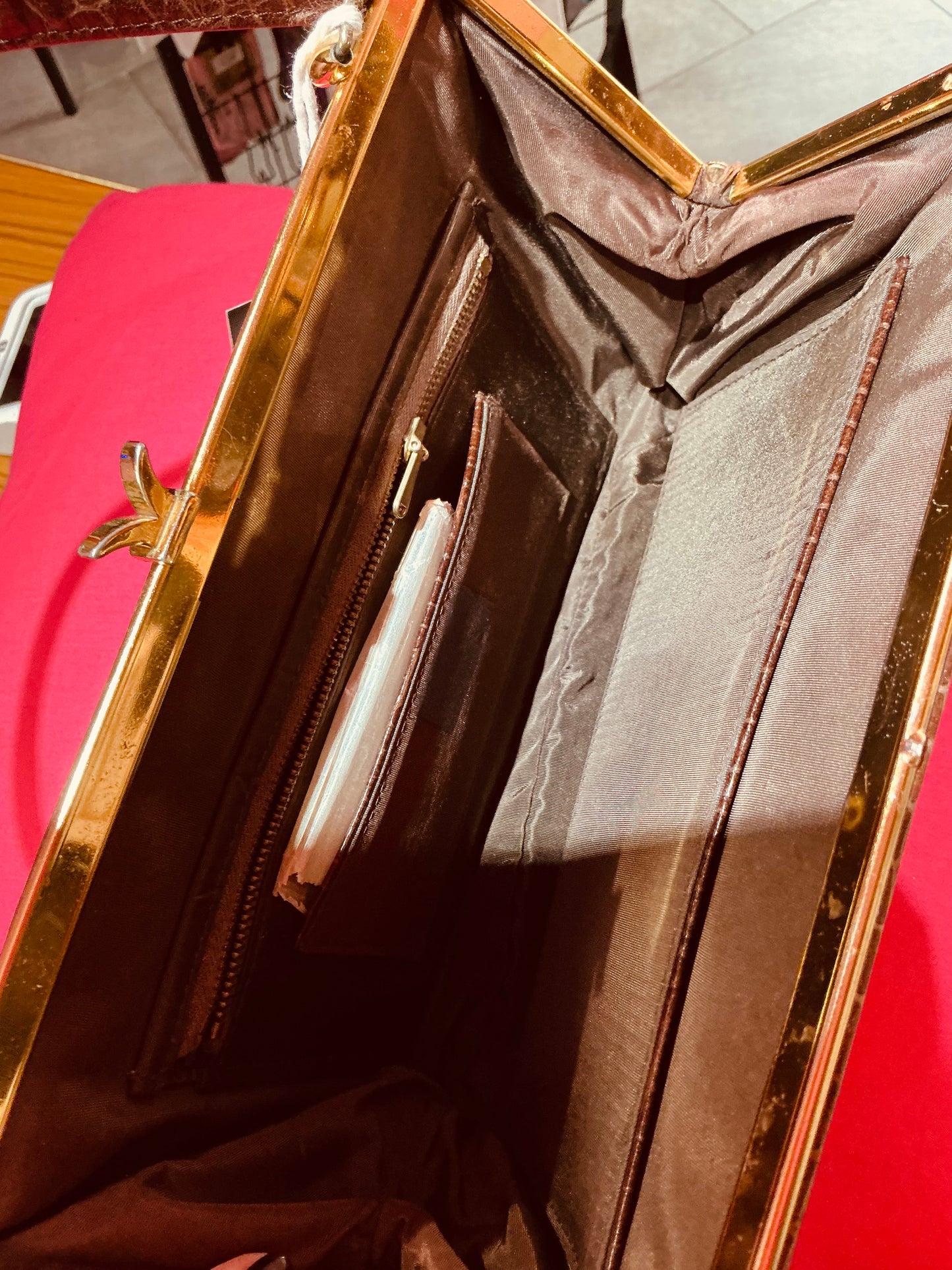 1960s Vintage Brown Leather Handbag