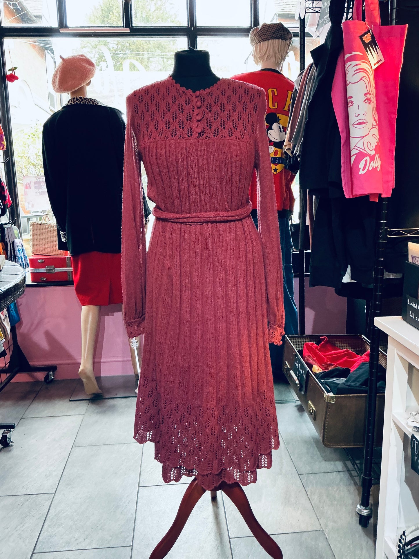 1970s Vintage Knitted Dusky Pink Midi Dress