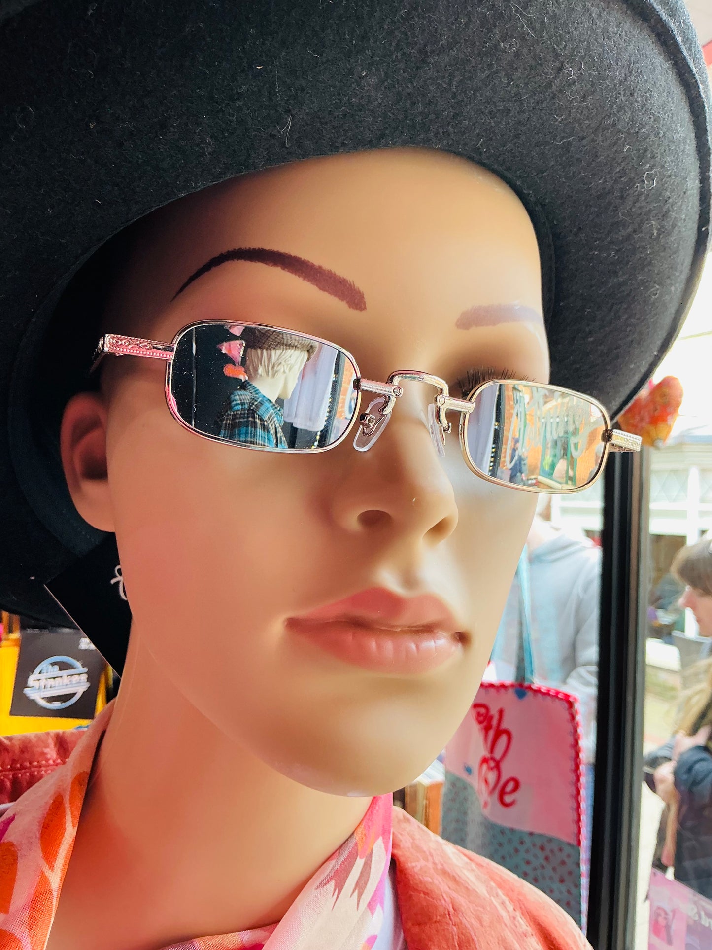Small 1970s Style Silver Sunglasses