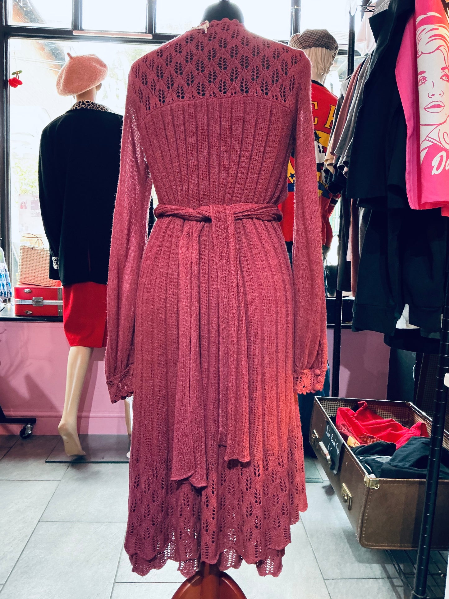 1970s Vintage Knitted Dusky Pink Midi Dress