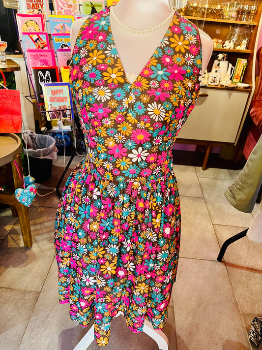 1960s Vintage Devonshire Lady Flower Power Halter-neck Dress